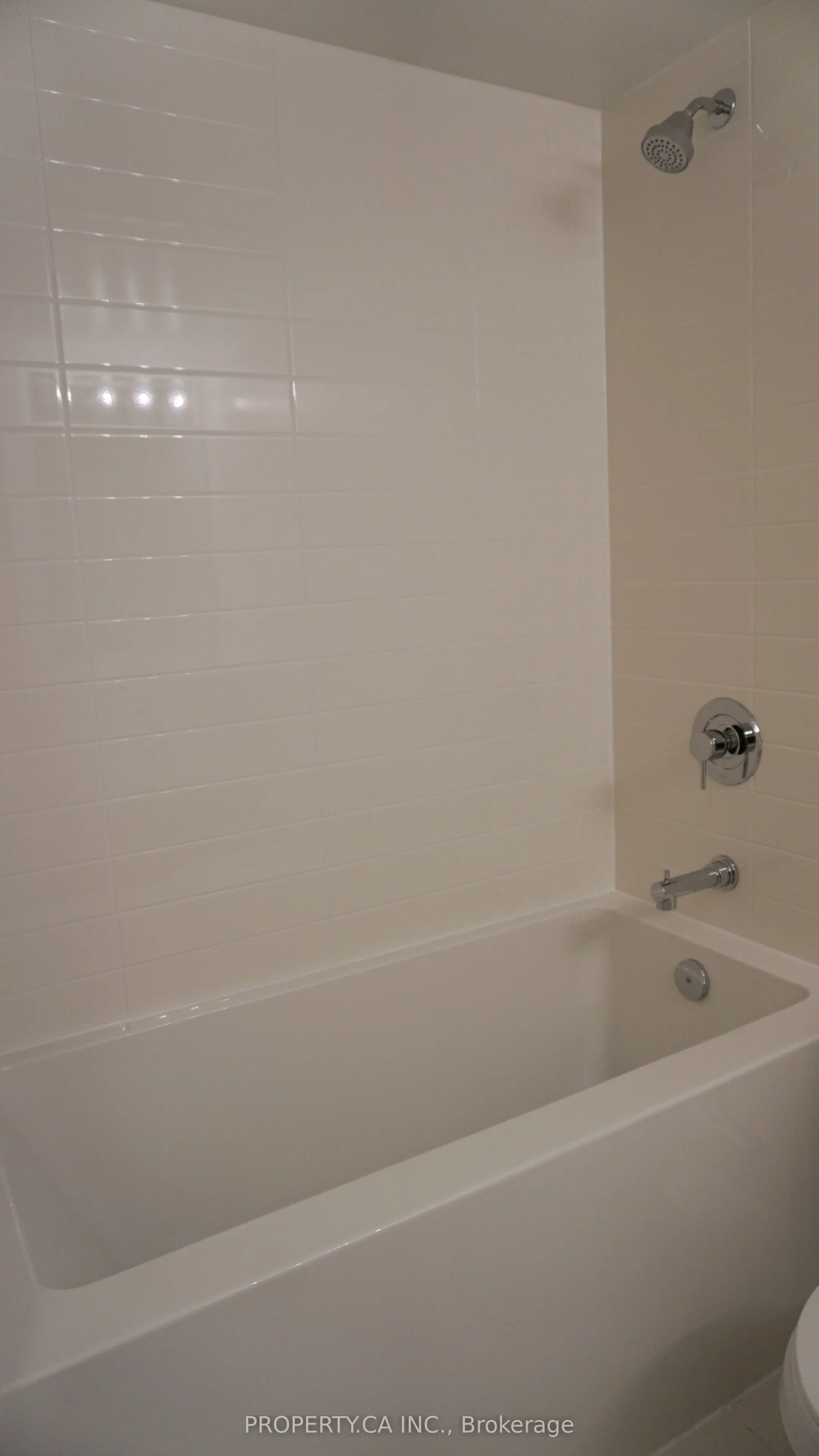 159 Wellesley Street E, #2705