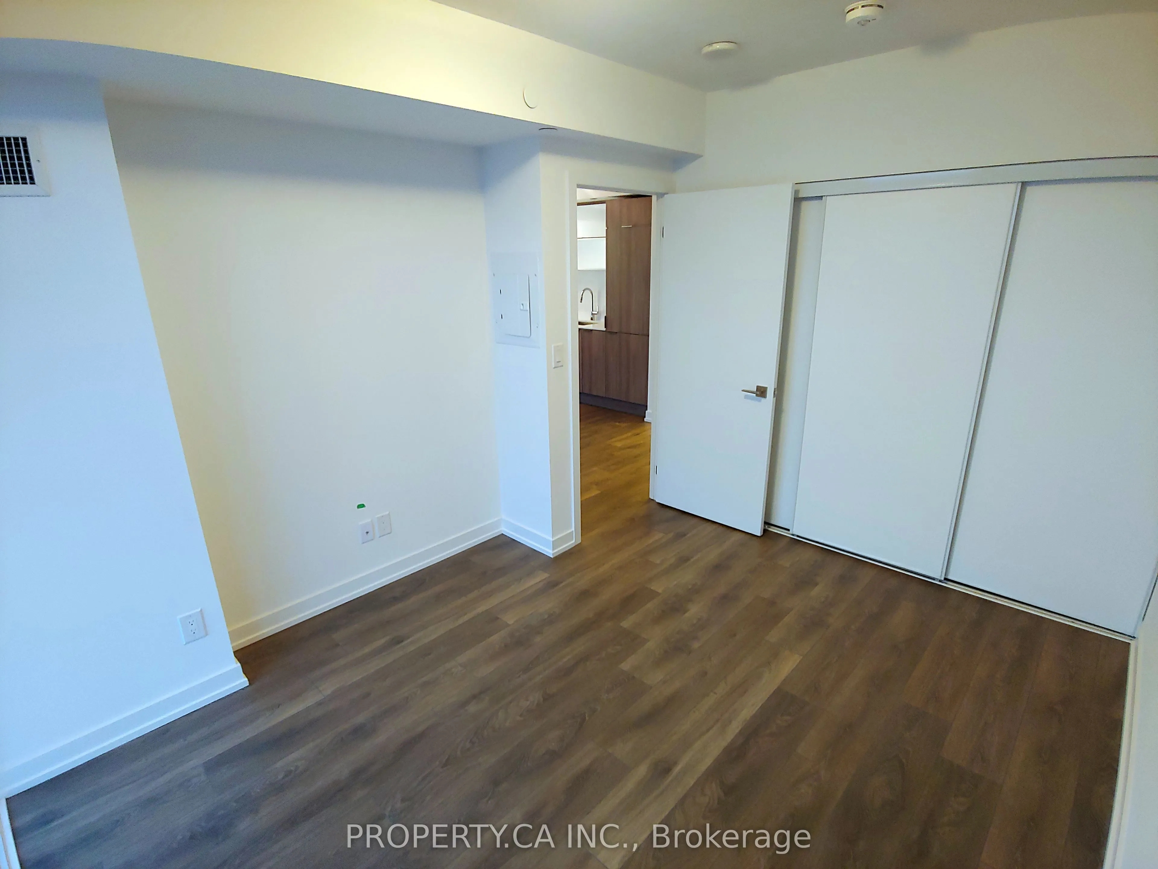 159 Wellesley Street E, #2705