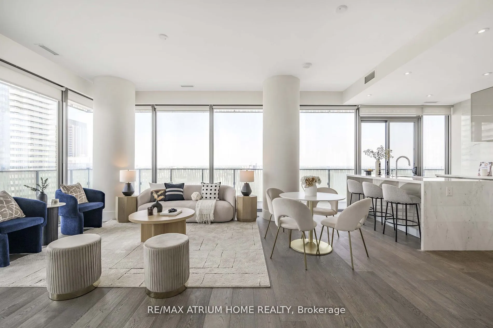 42 Charles Street E, #PH 5305