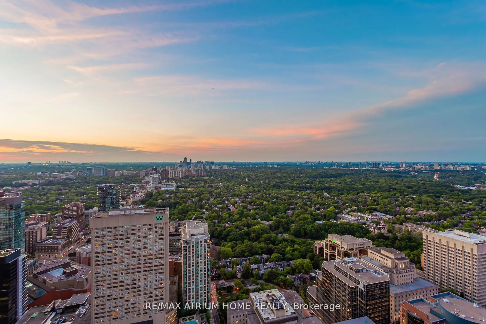 42 Charles Street E, #PH 5305