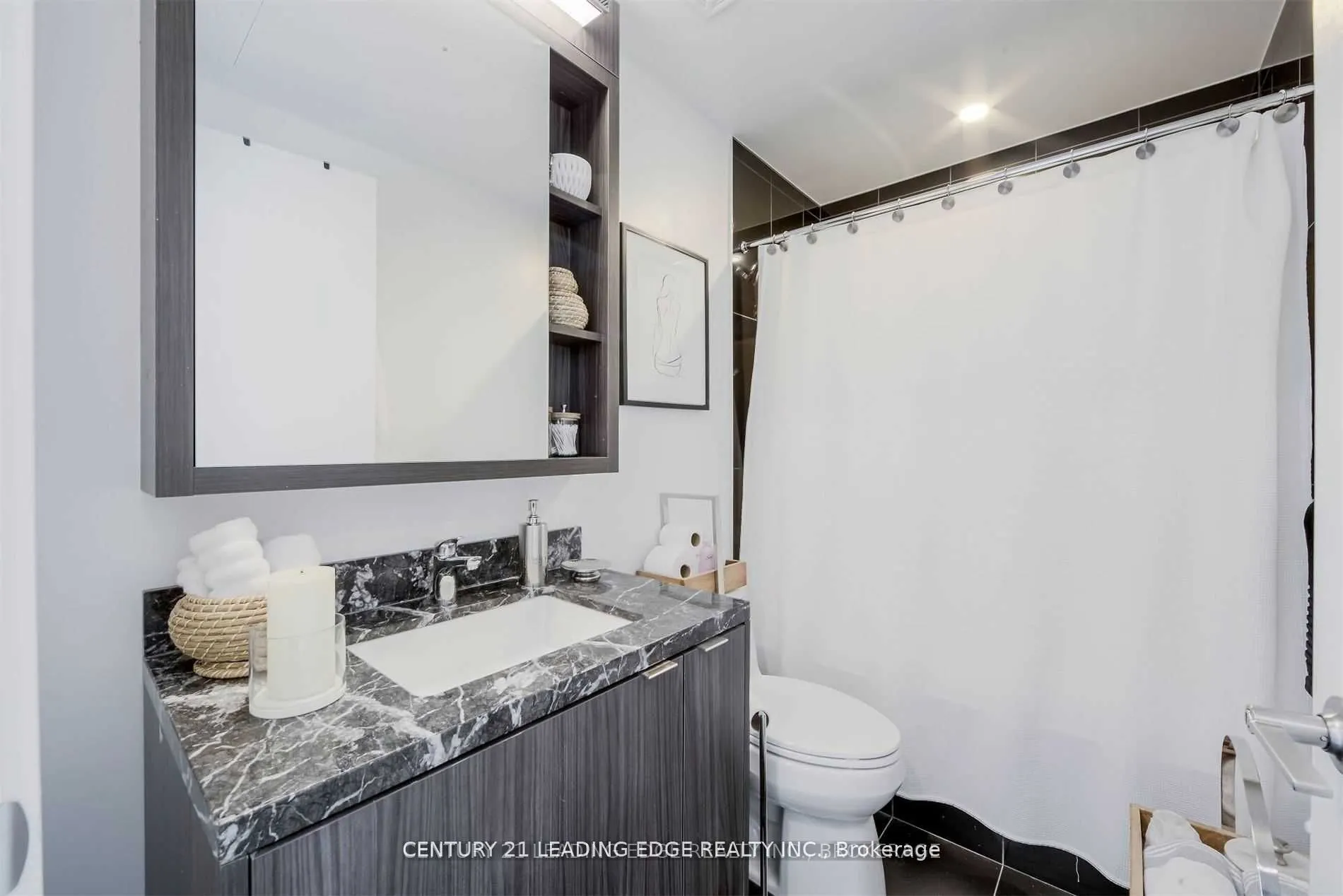 115 Blue Jays Way Boulevard, #3812