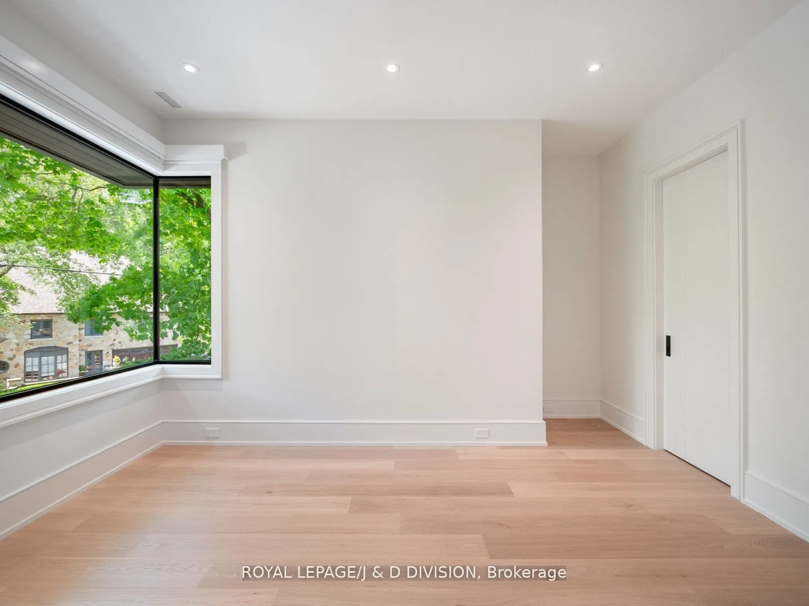 5 Fidelia Avenue