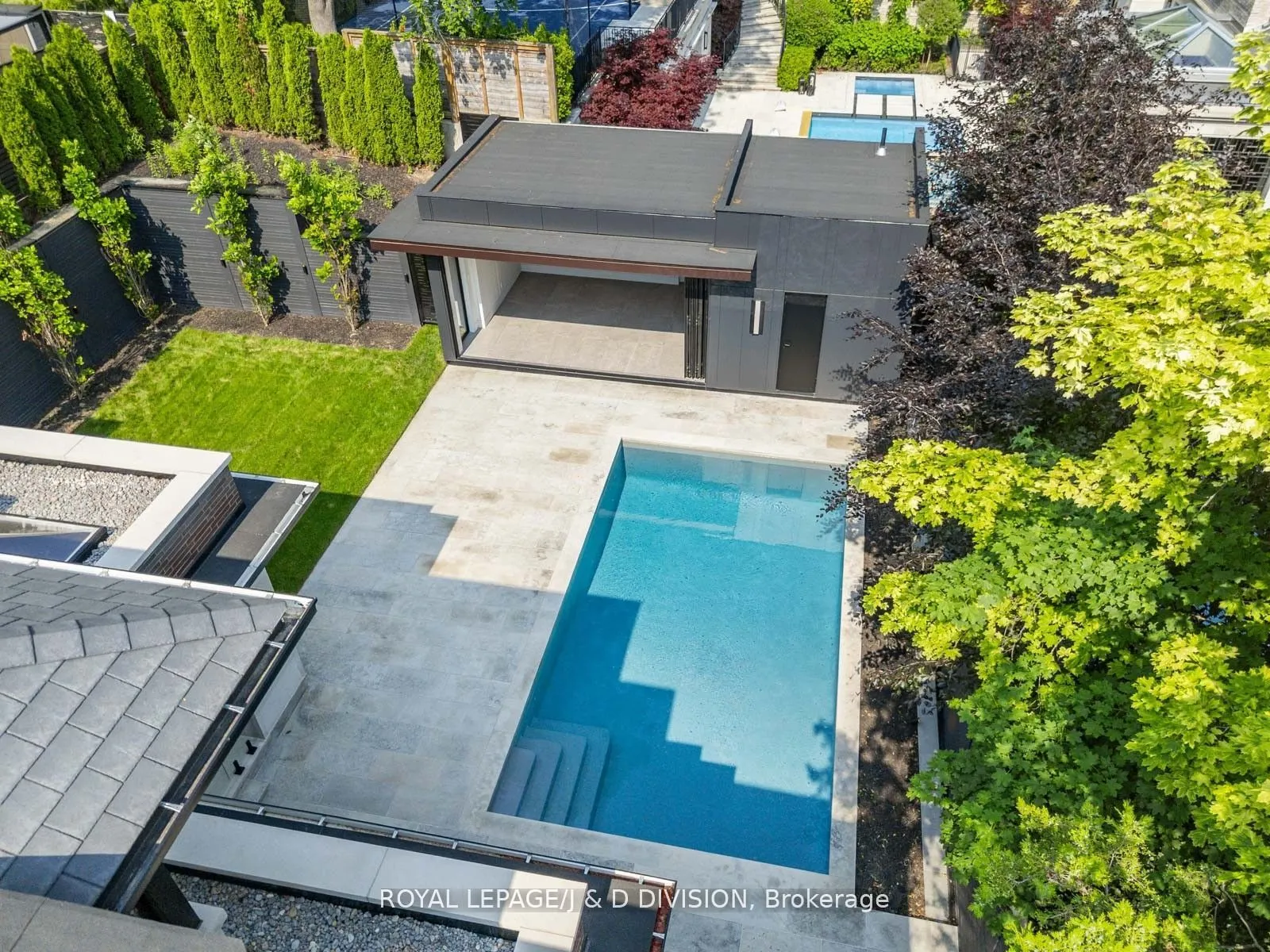 5 Fidelia Avenue