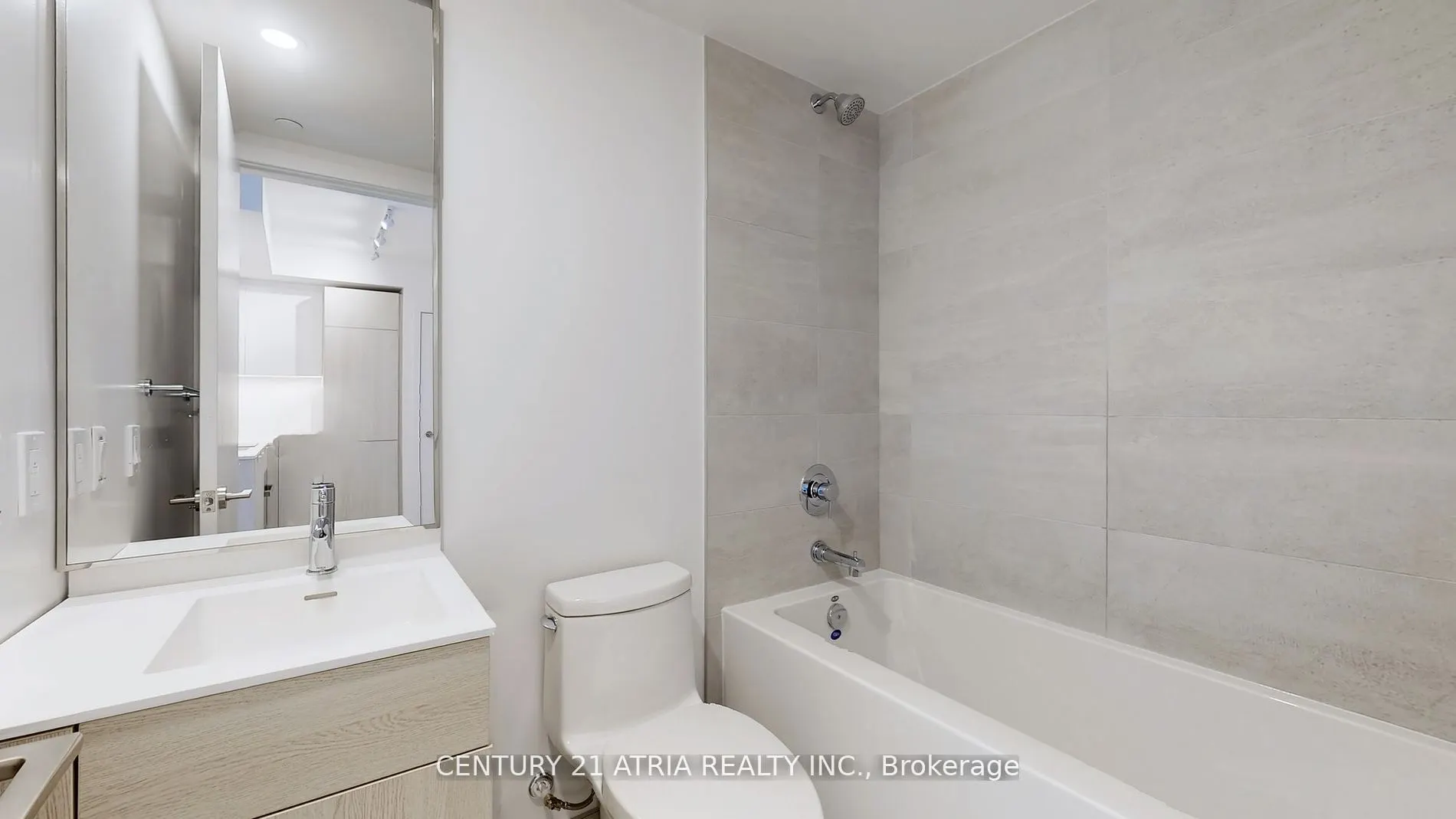 28 Eastern Avenue, #343