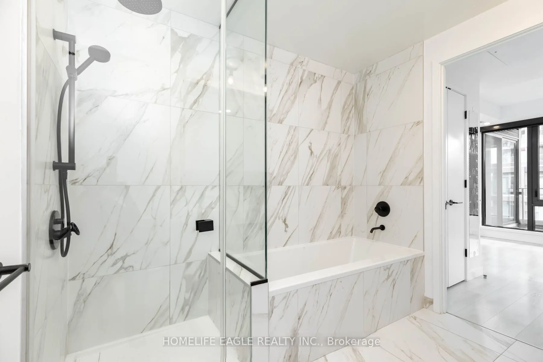 505 Richmond Street W, #514