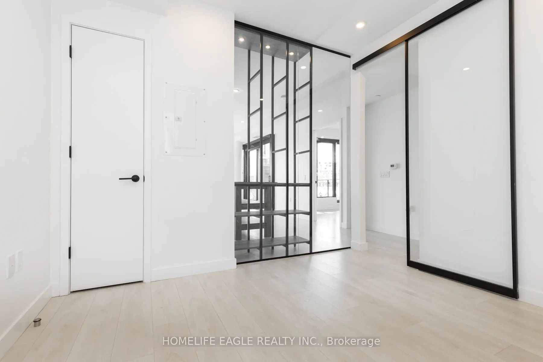 505 Richmond Street W, #514