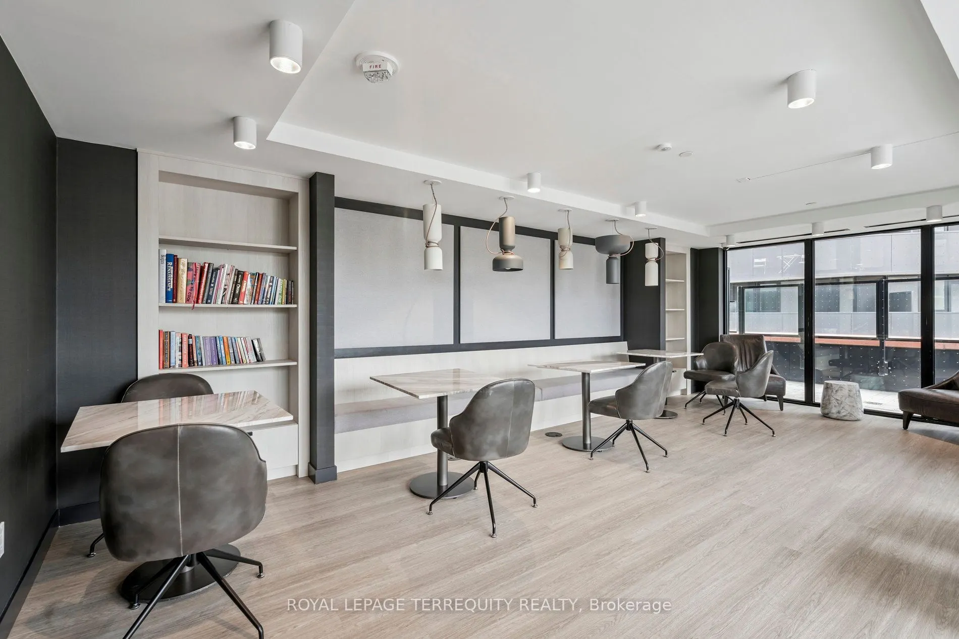 8 Tippett Road, #809