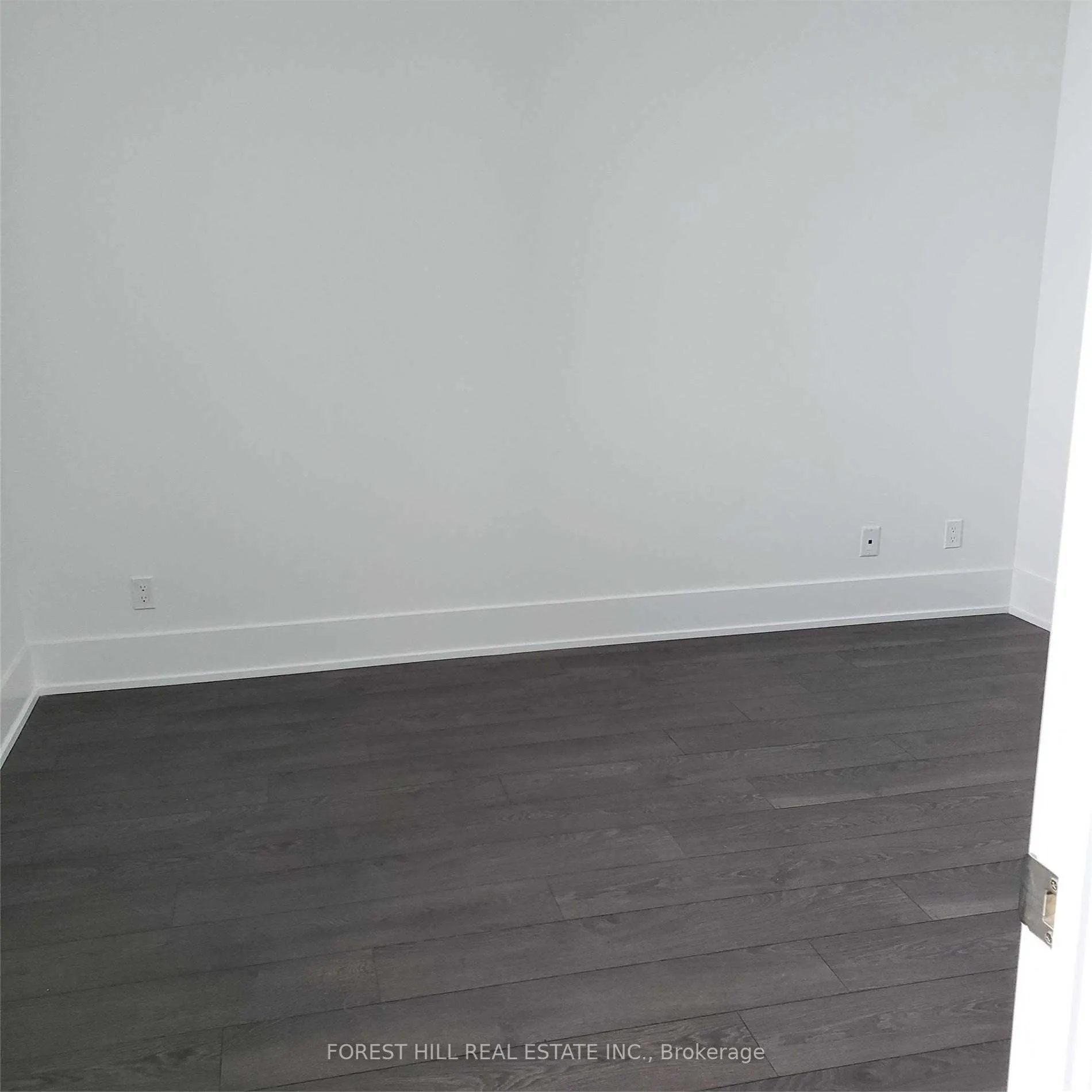 1 Edgewater Drive, #915