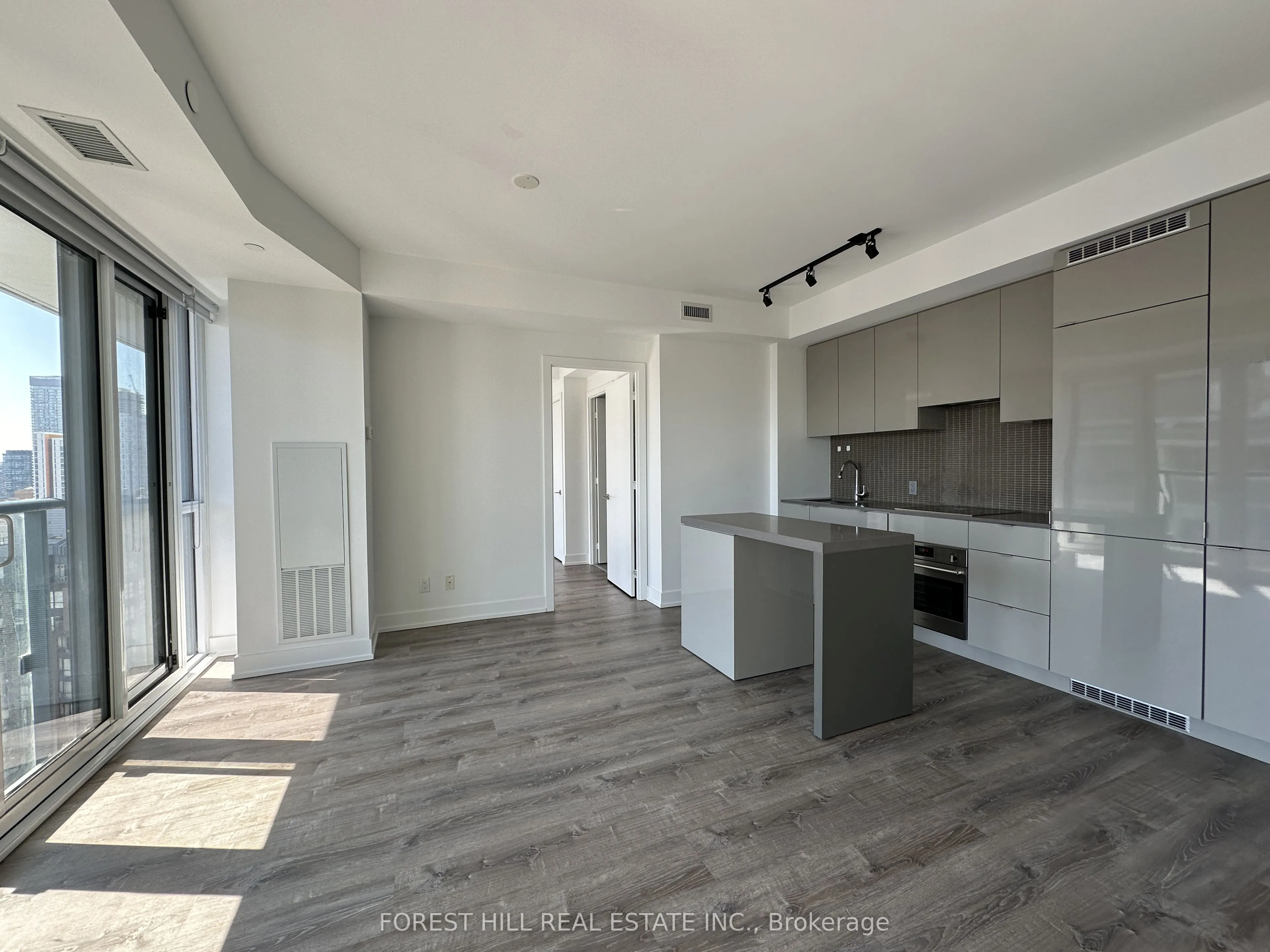 7 Grenville Street, #2207