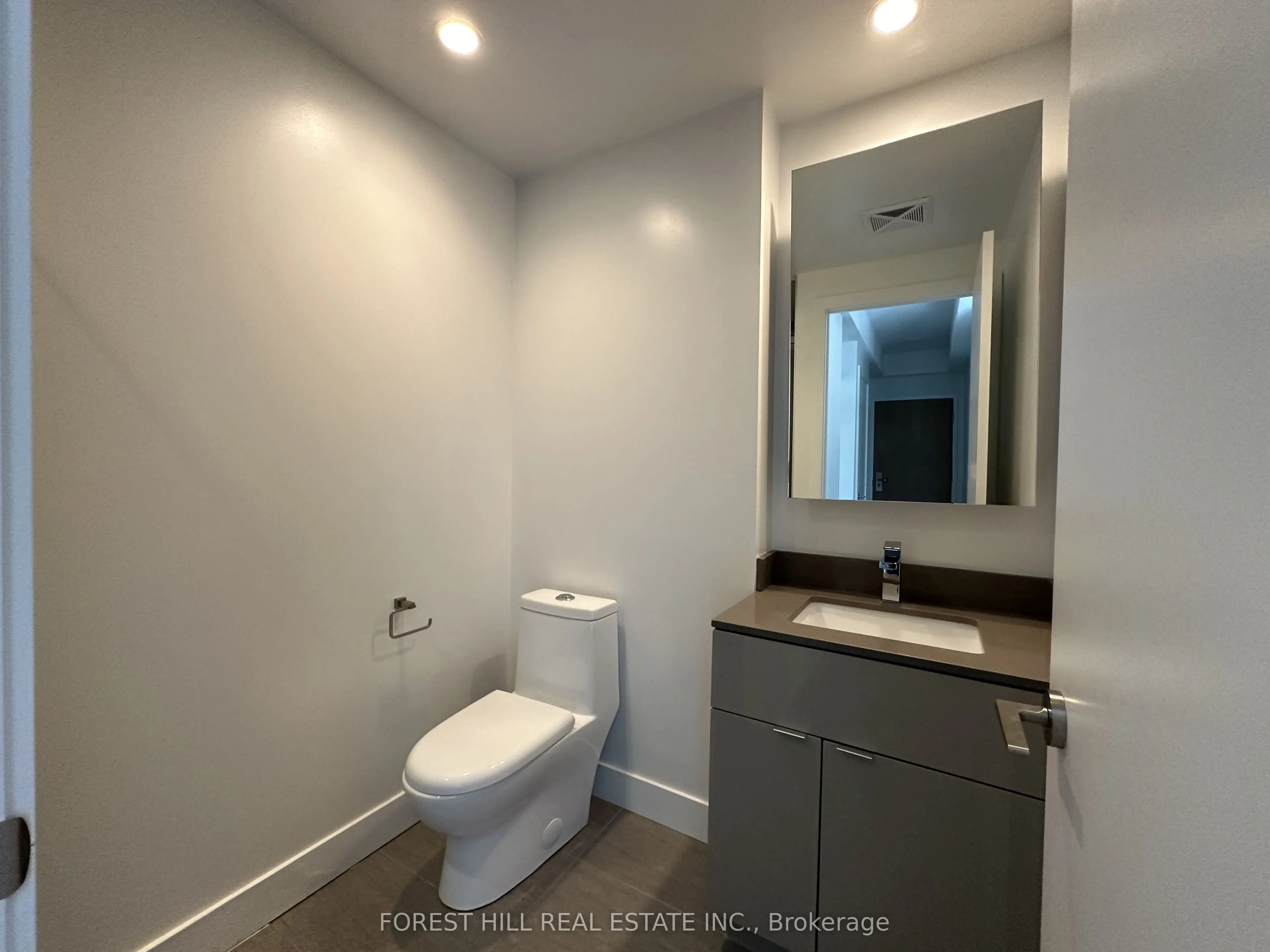 7 Grenville Street, #2207