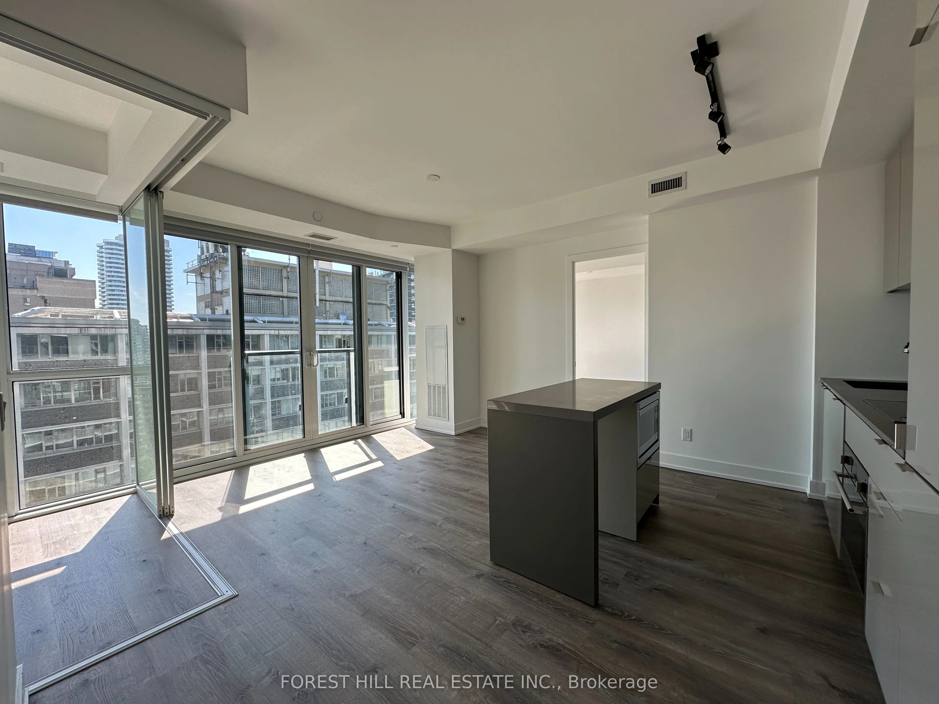 7 Grenville Street, #2207