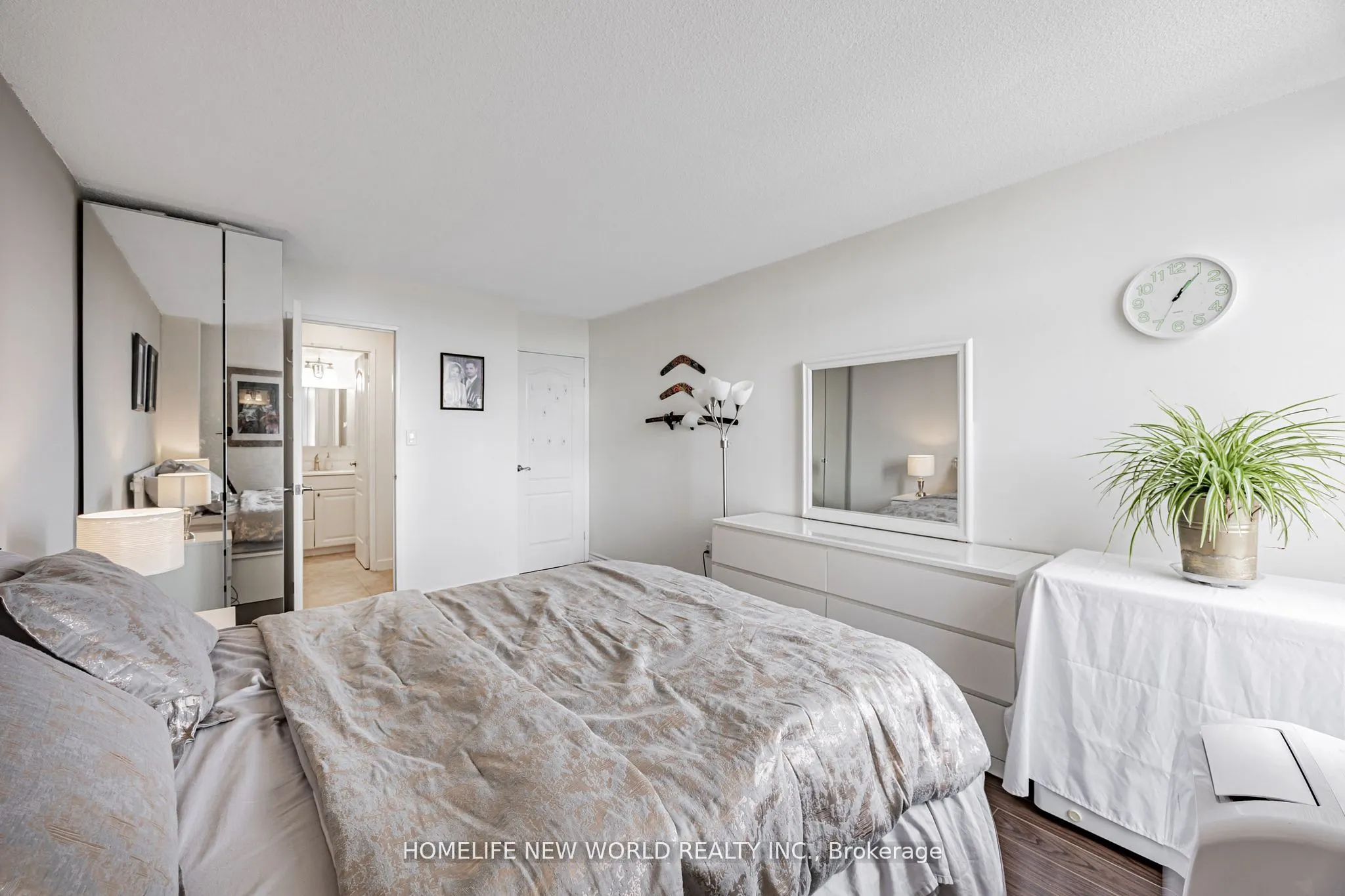 3300 Don Mills Road, #708