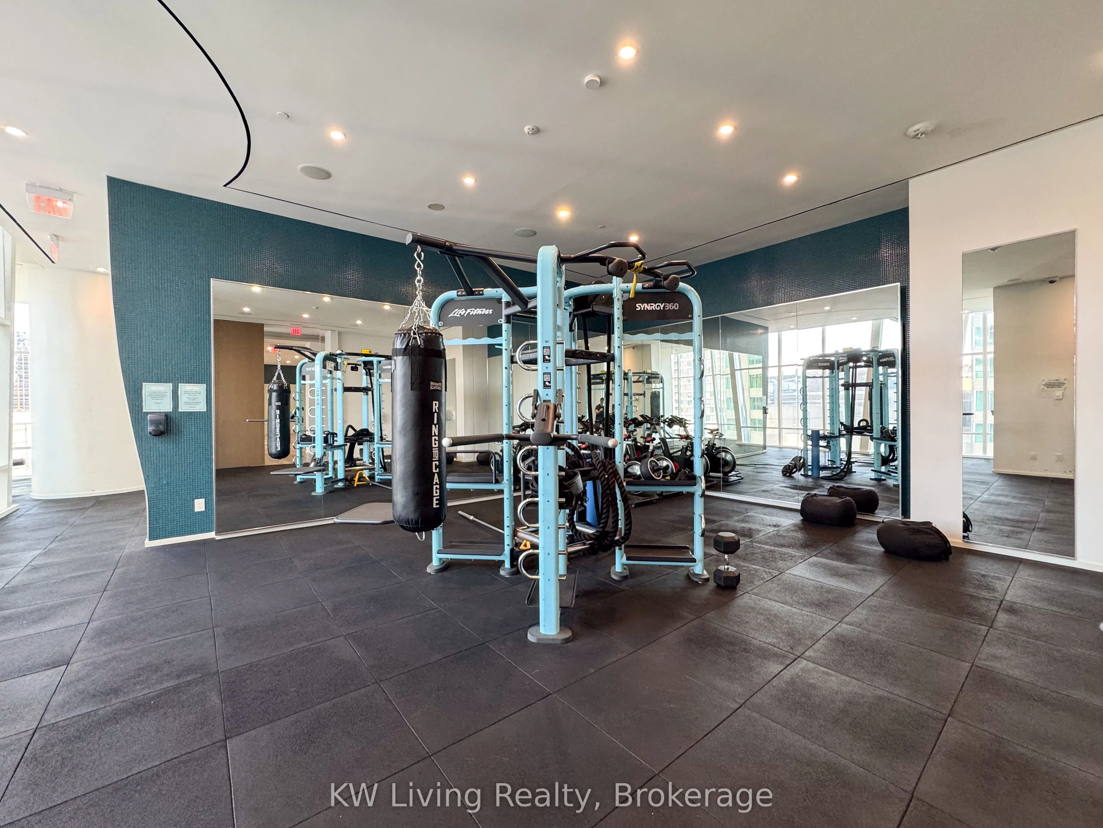 1 Bloor Street E, #6107