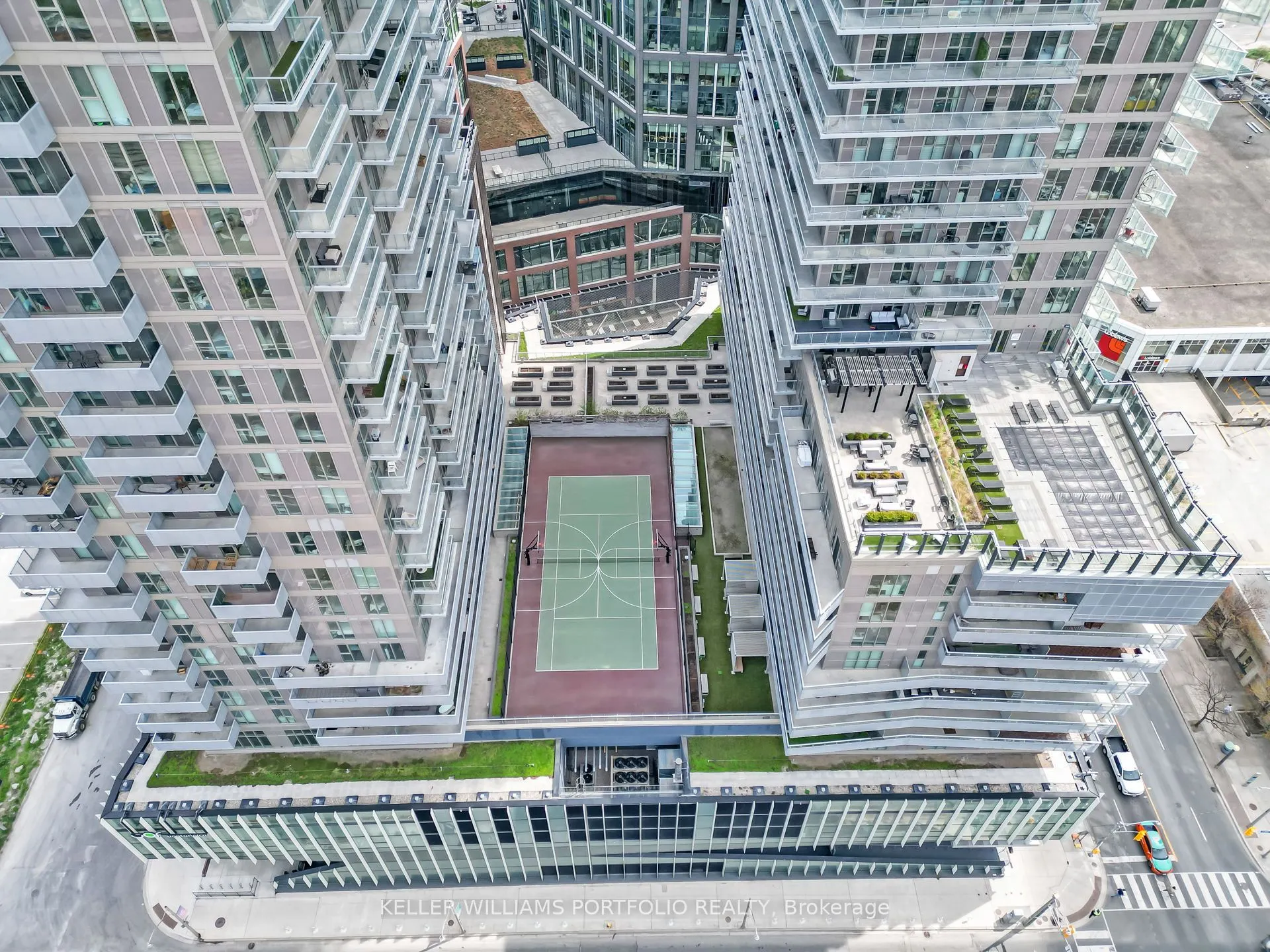 20 Richardson Street, #2810