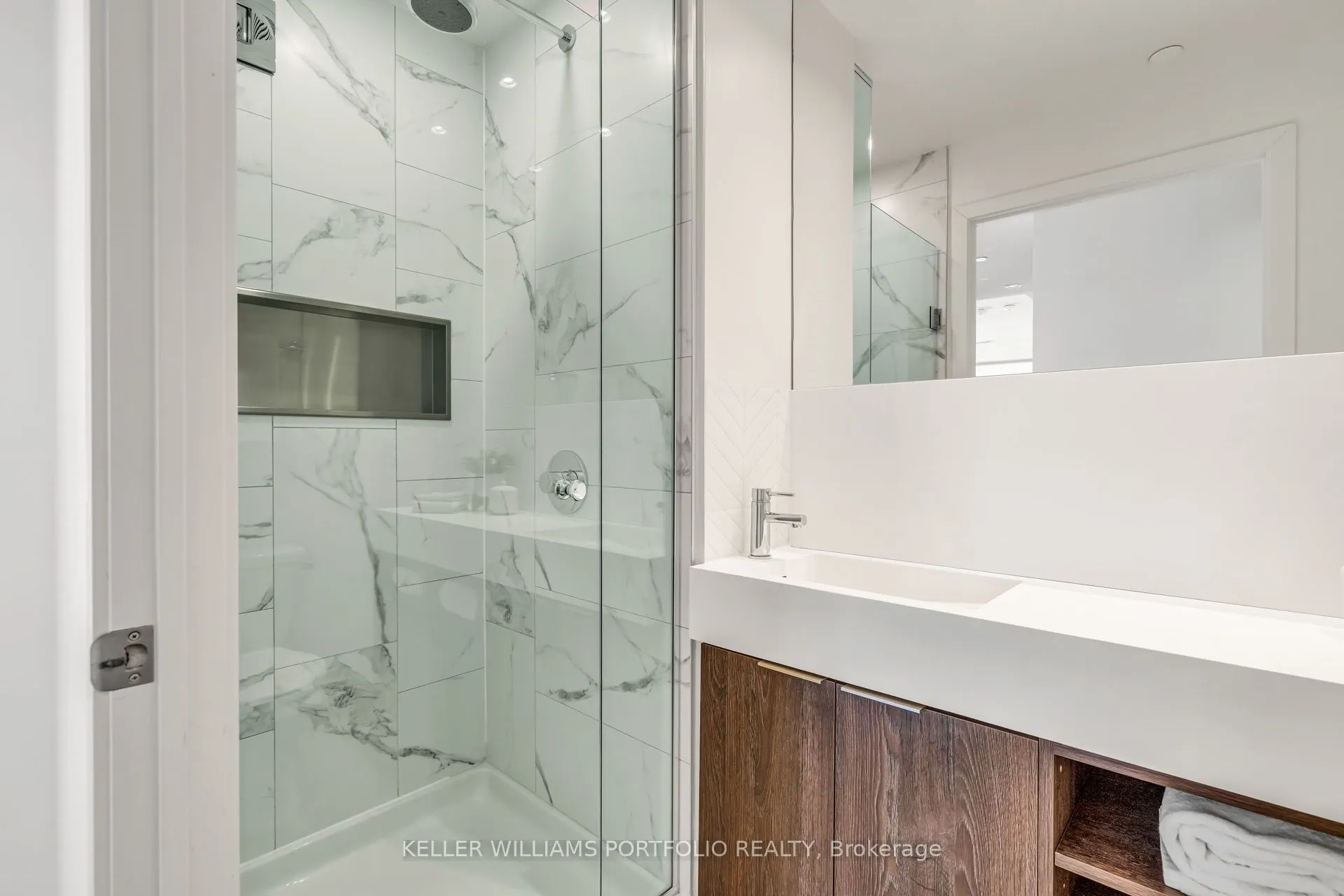 20 Richardson Street, #2810