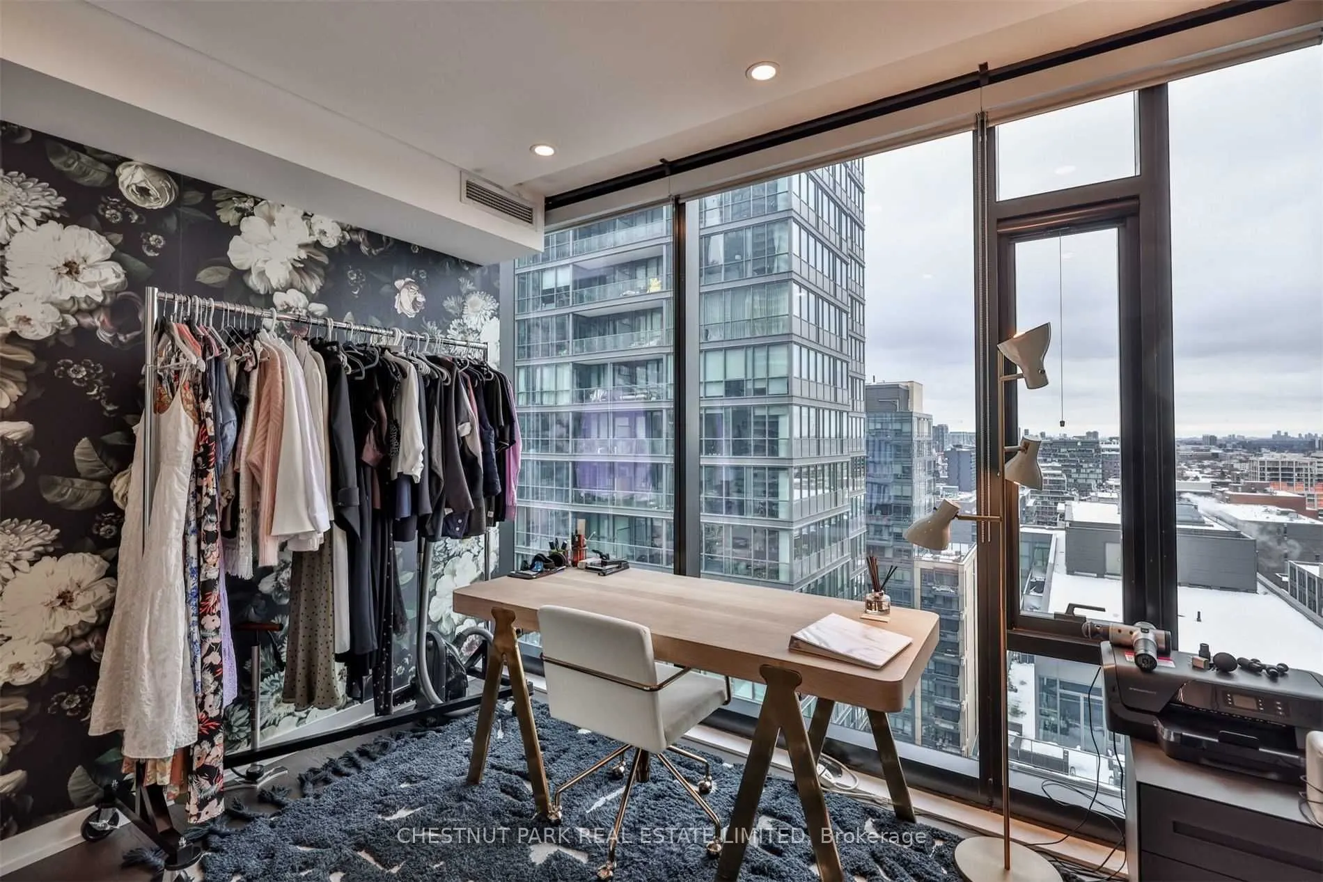 11 Charlotte Street, #1902