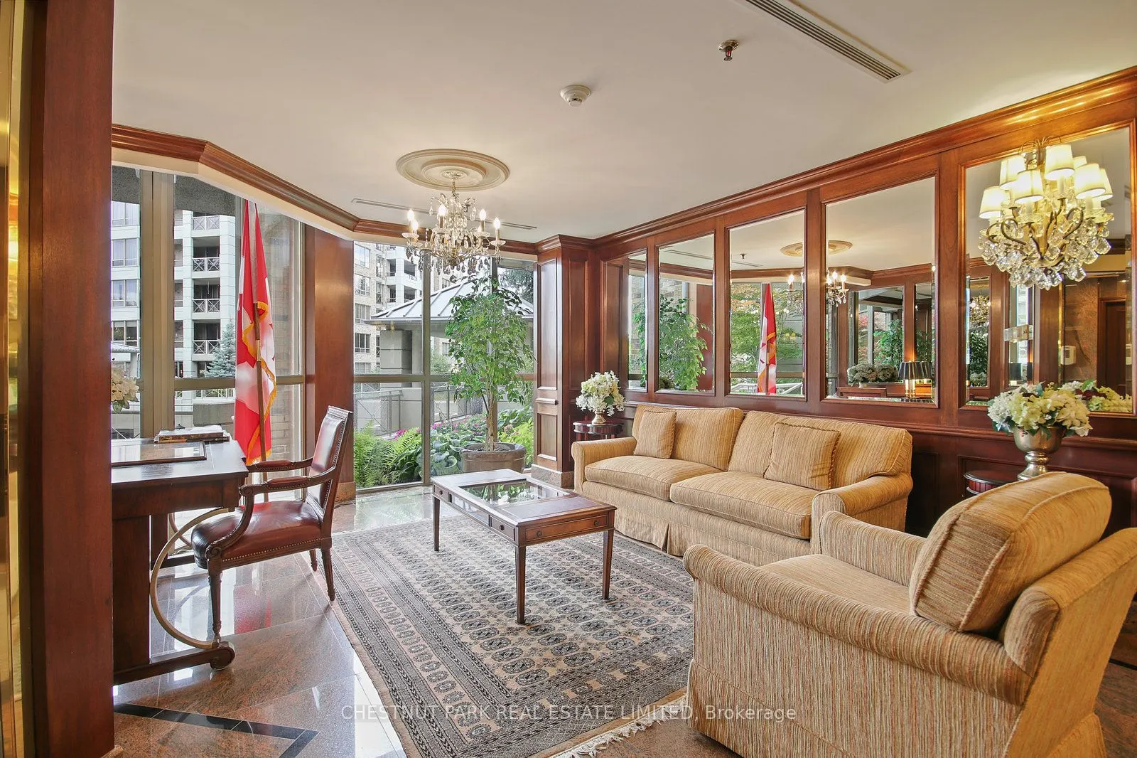 215 The Donway W, #511