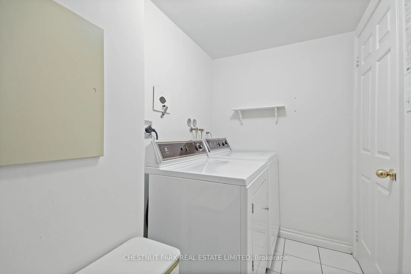 215 The Donway W, #511