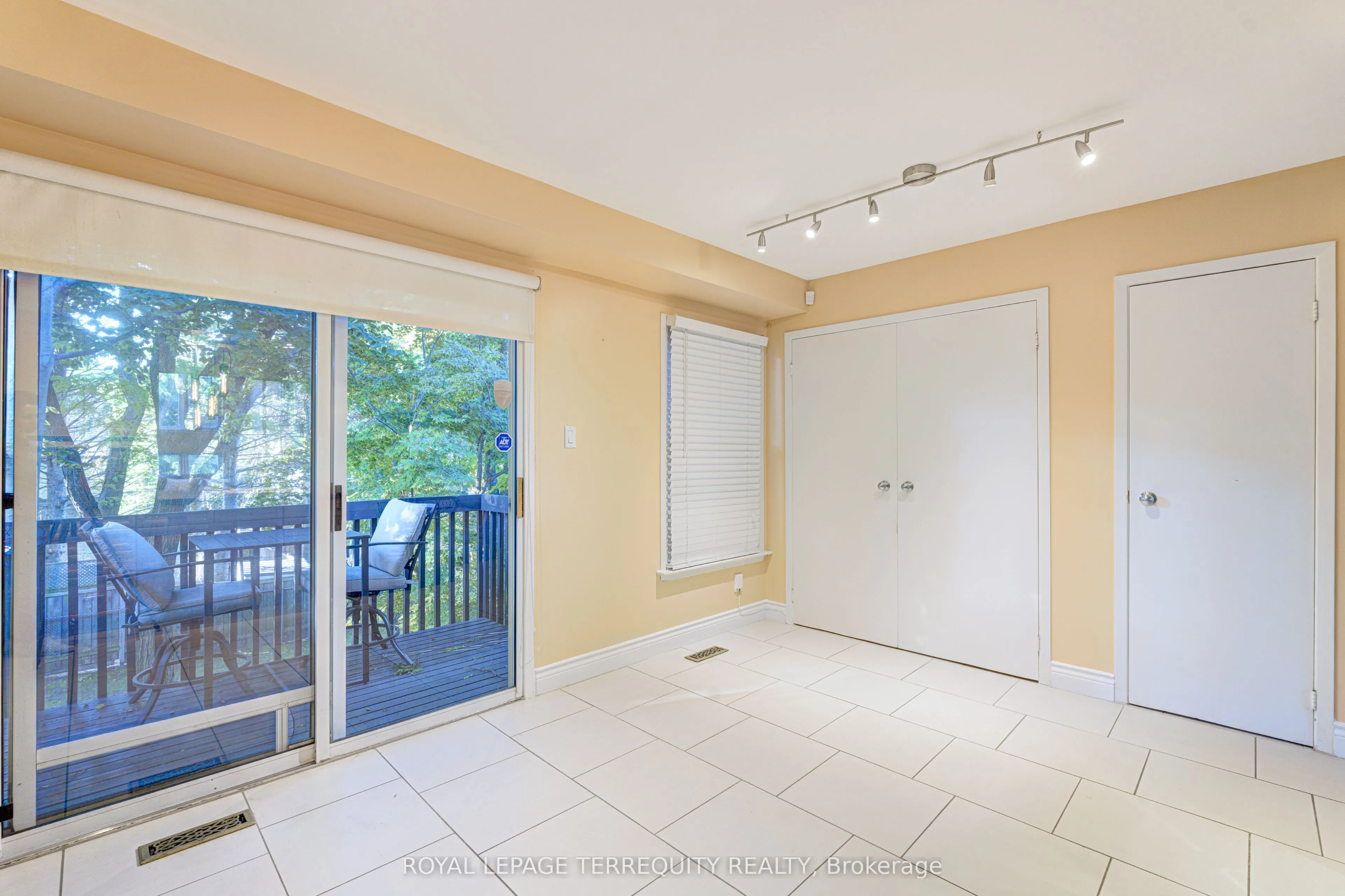 76 English Ivy Way, #36