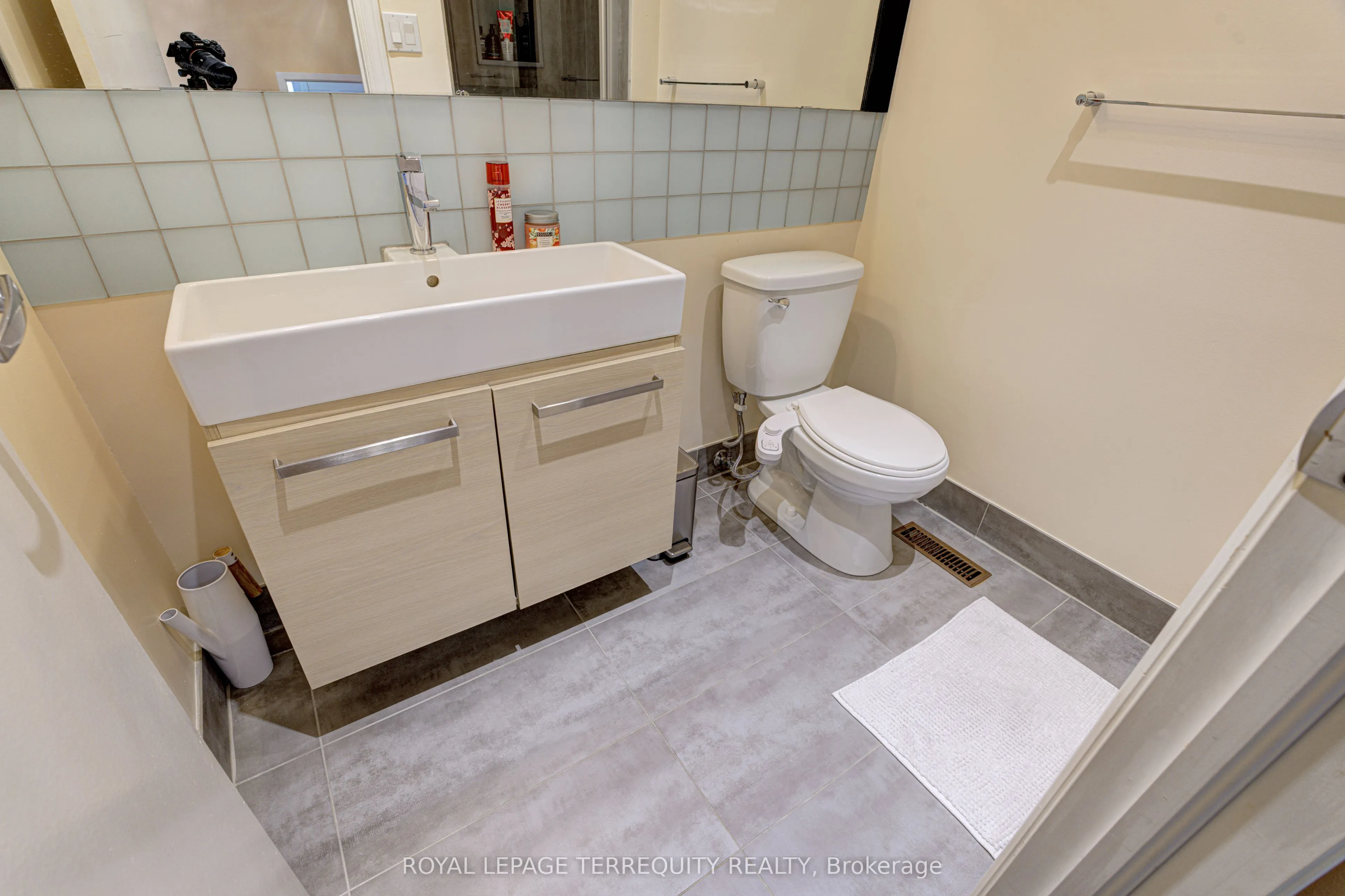 76 English Ivy Way, #36