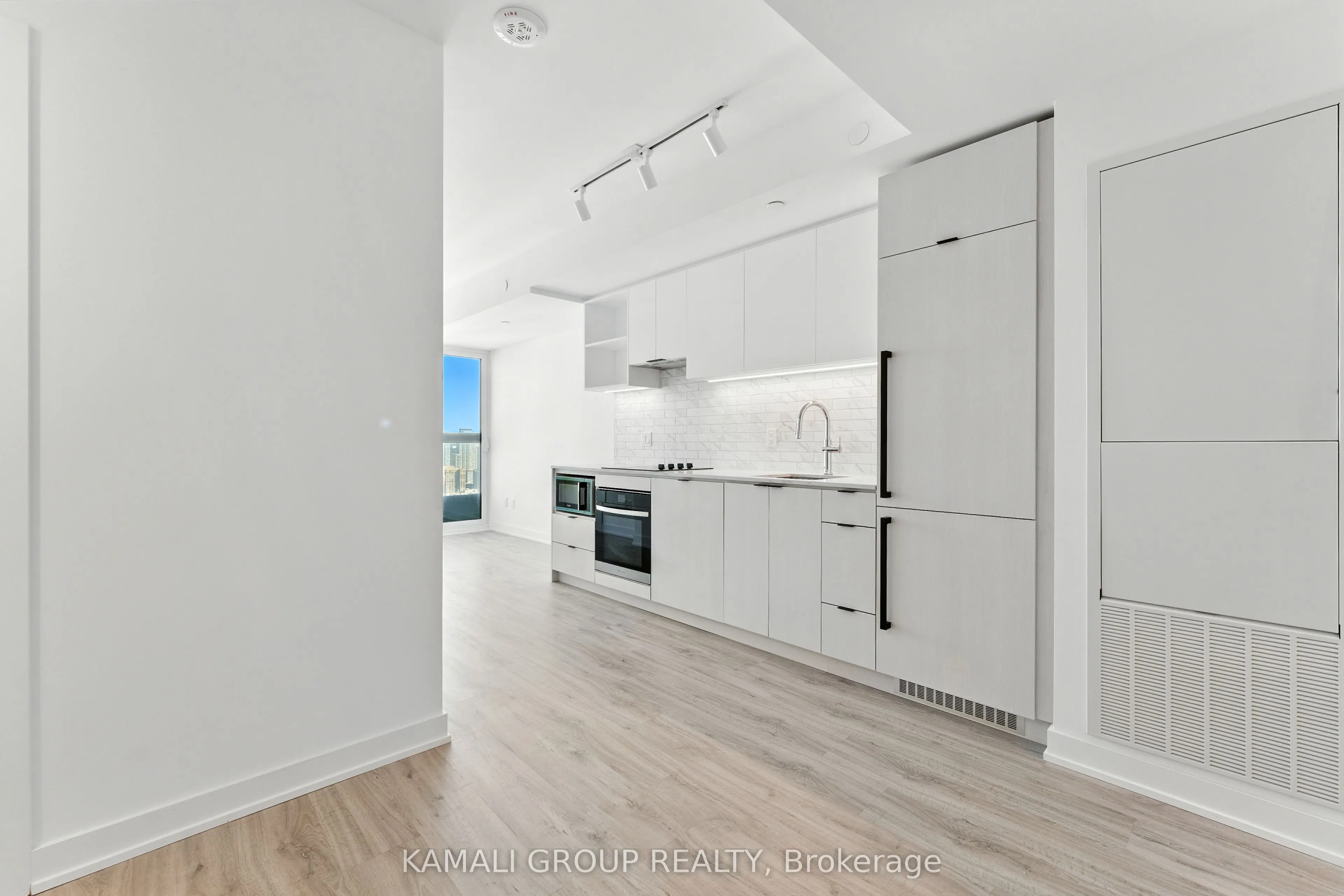 252 Church Street, #4503