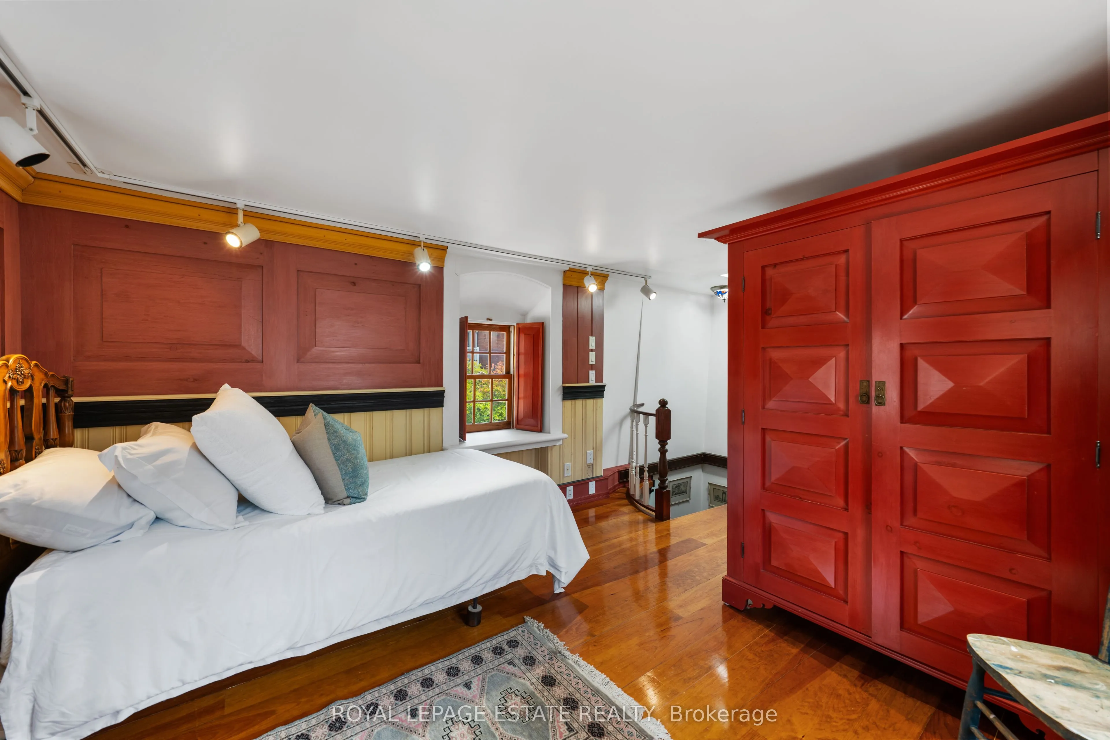 232 Shaw Street