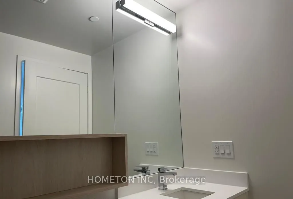 60 Princess Street, #621