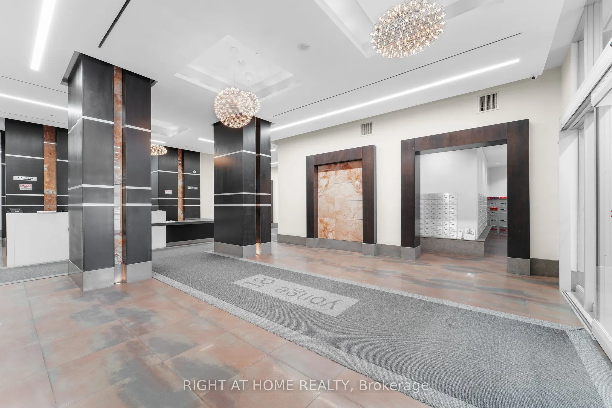 18 Yonge Street, #2315