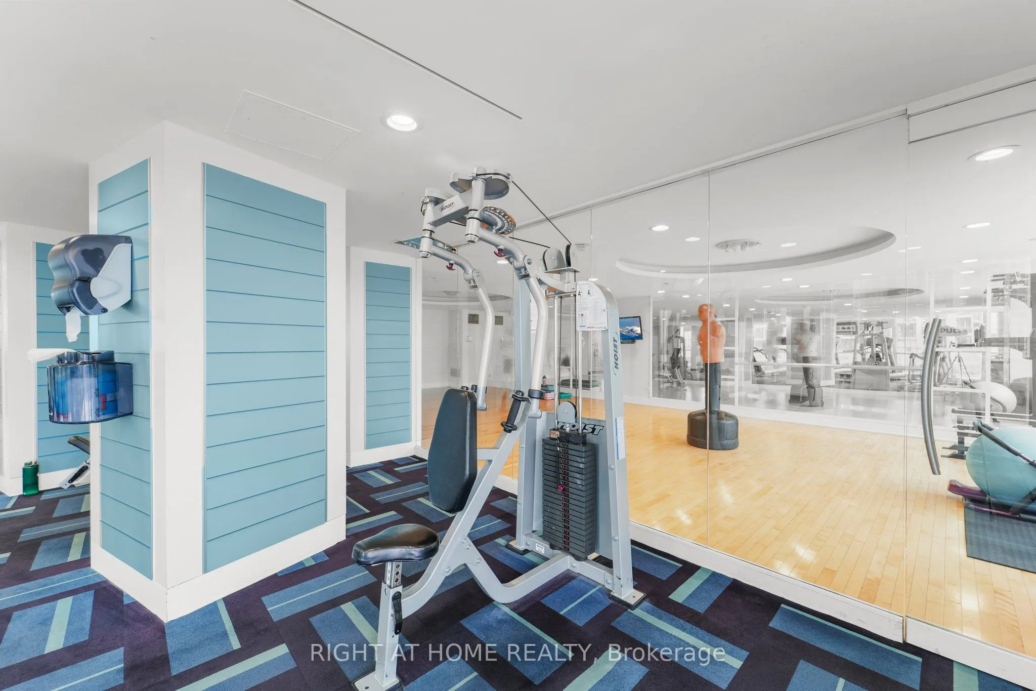 18 Yonge Street, #2315