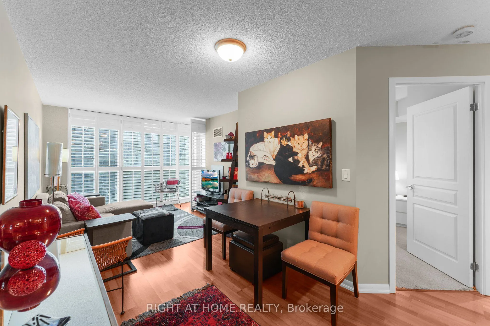 18 Yonge Street, #2315