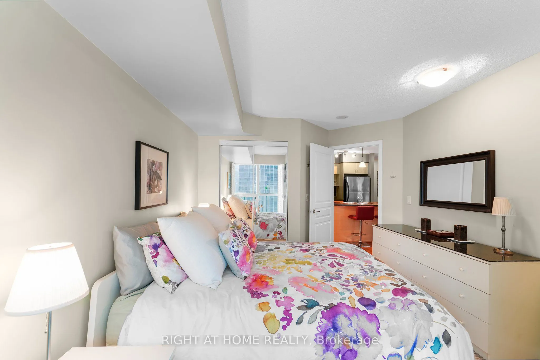 18 Yonge Street, #2315