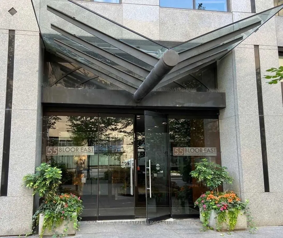 55 Bloor Street E, #2005