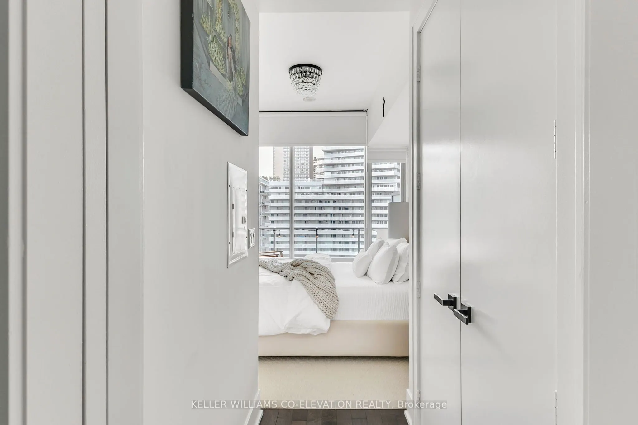 39 Queens Quay E, #835