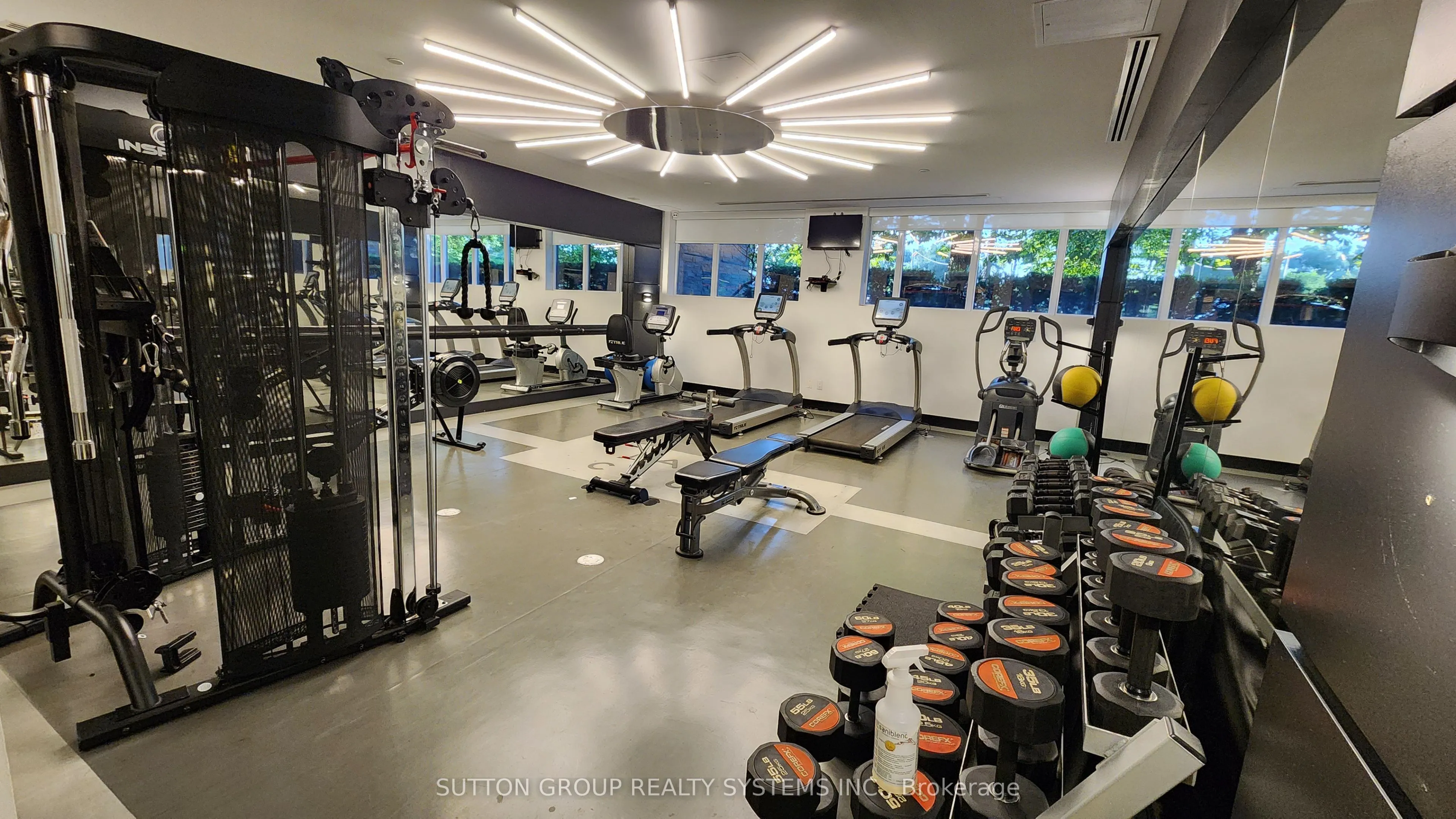 399 Spring Garden Avenue, #215