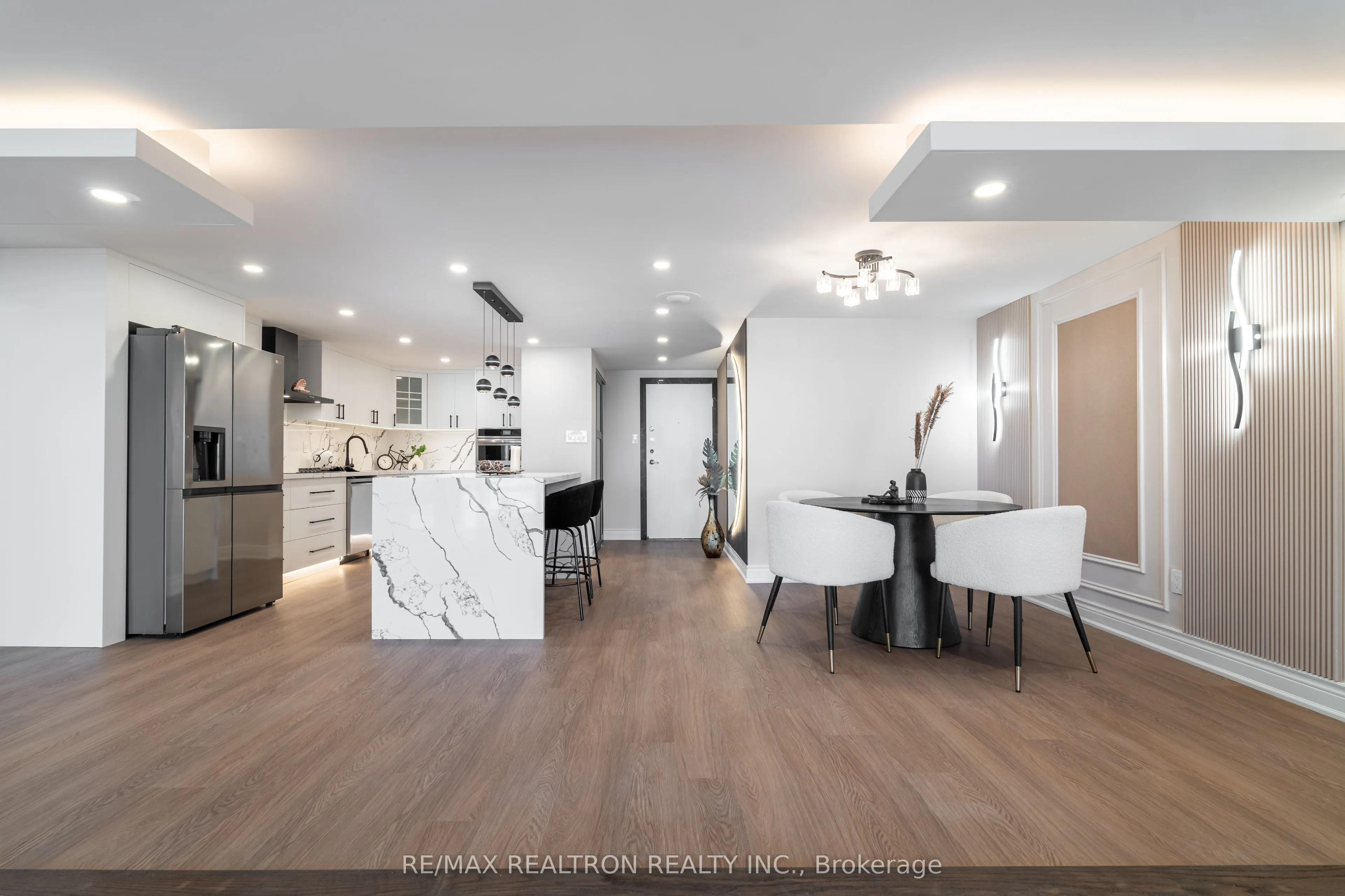 1555 Finch Avenue E, #3002