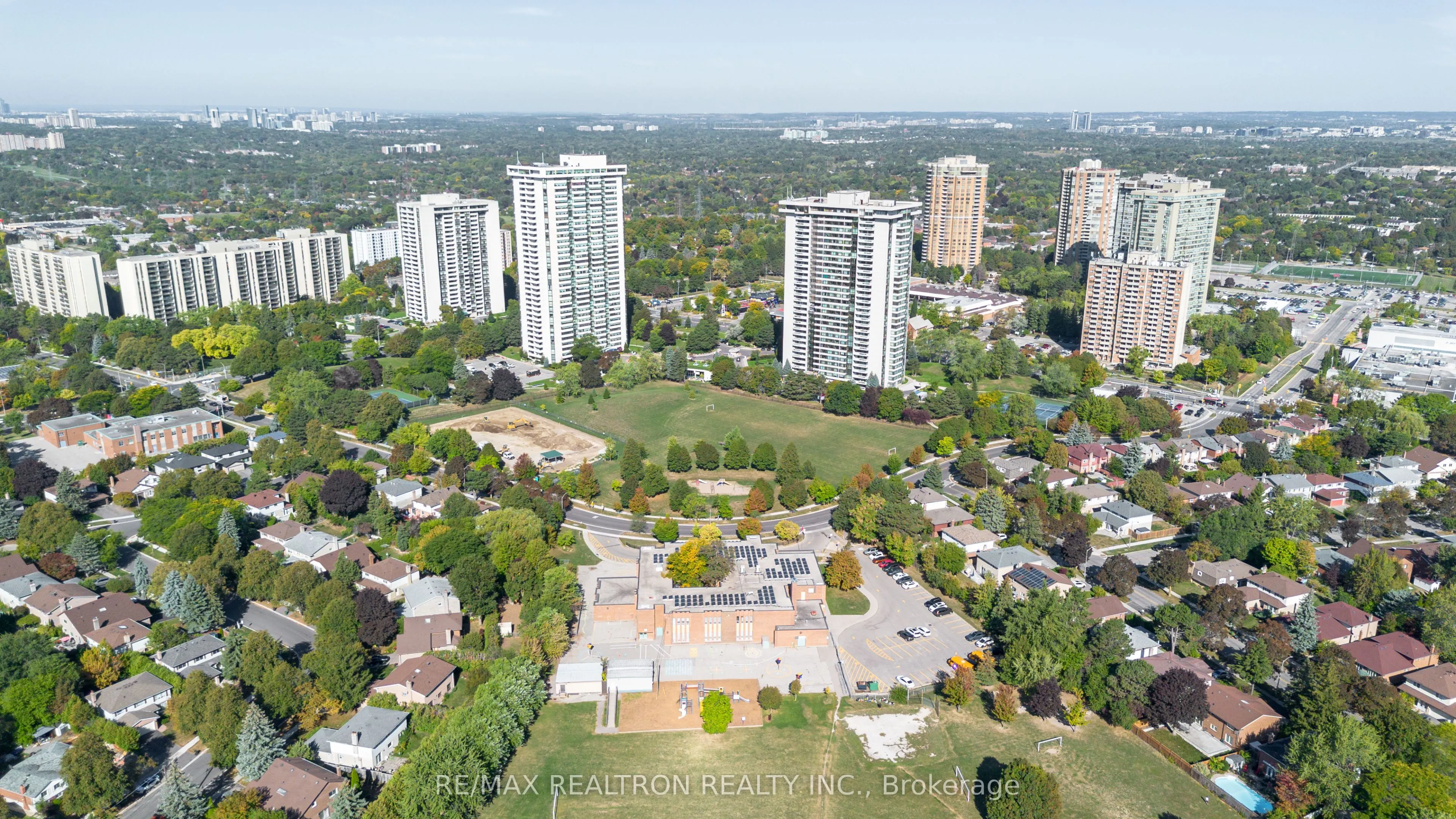 1555 Finch Avenue E, #3002
