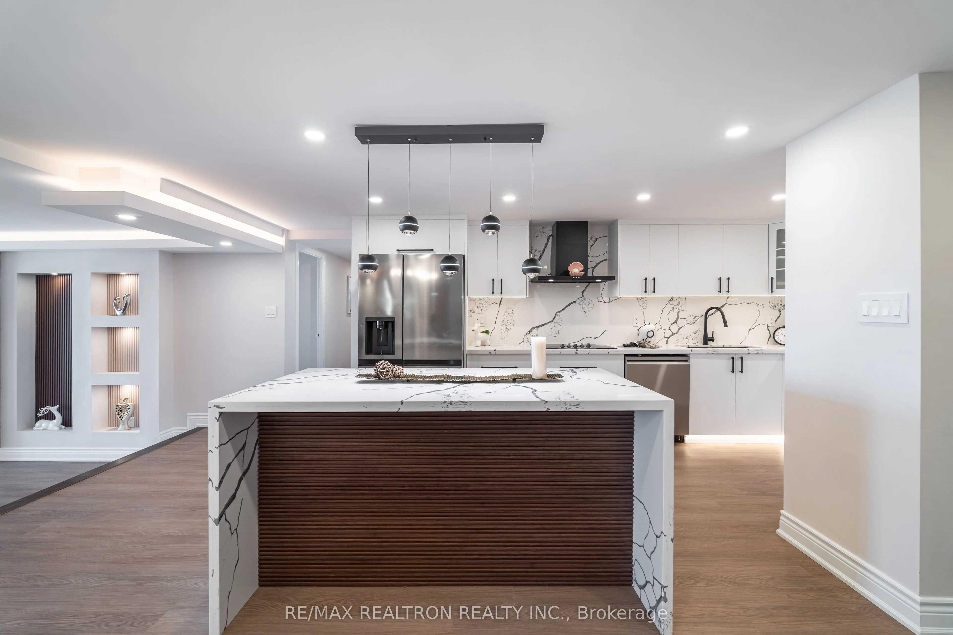 1555 Finch Avenue E, #3002