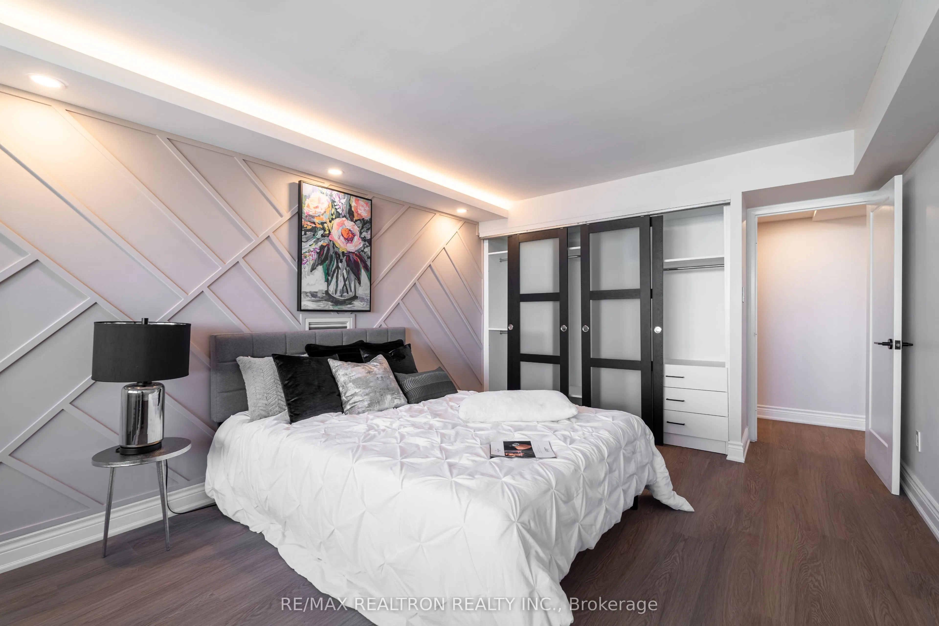 1555 Finch Avenue E, #3002