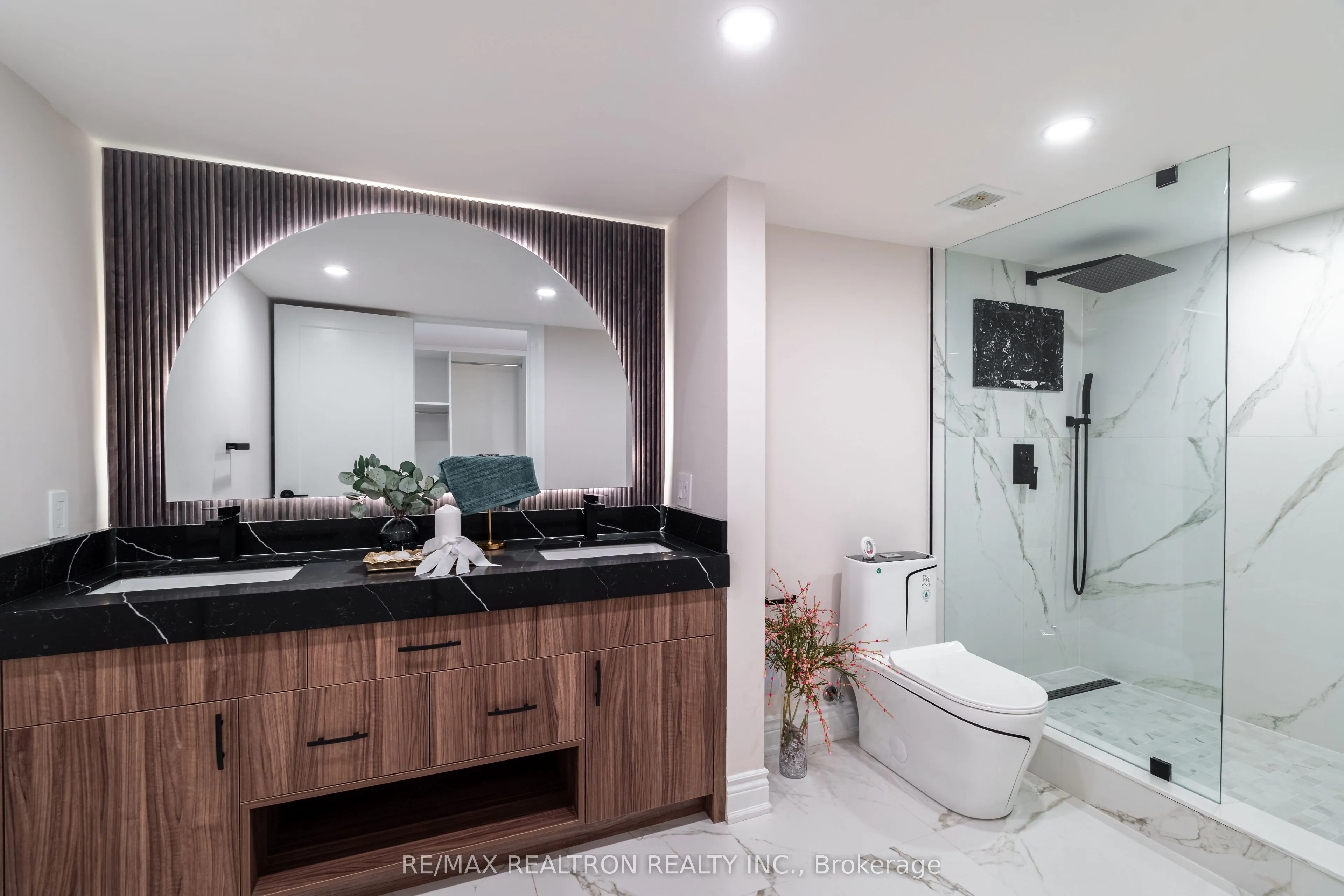 1555 Finch Avenue E, #3002