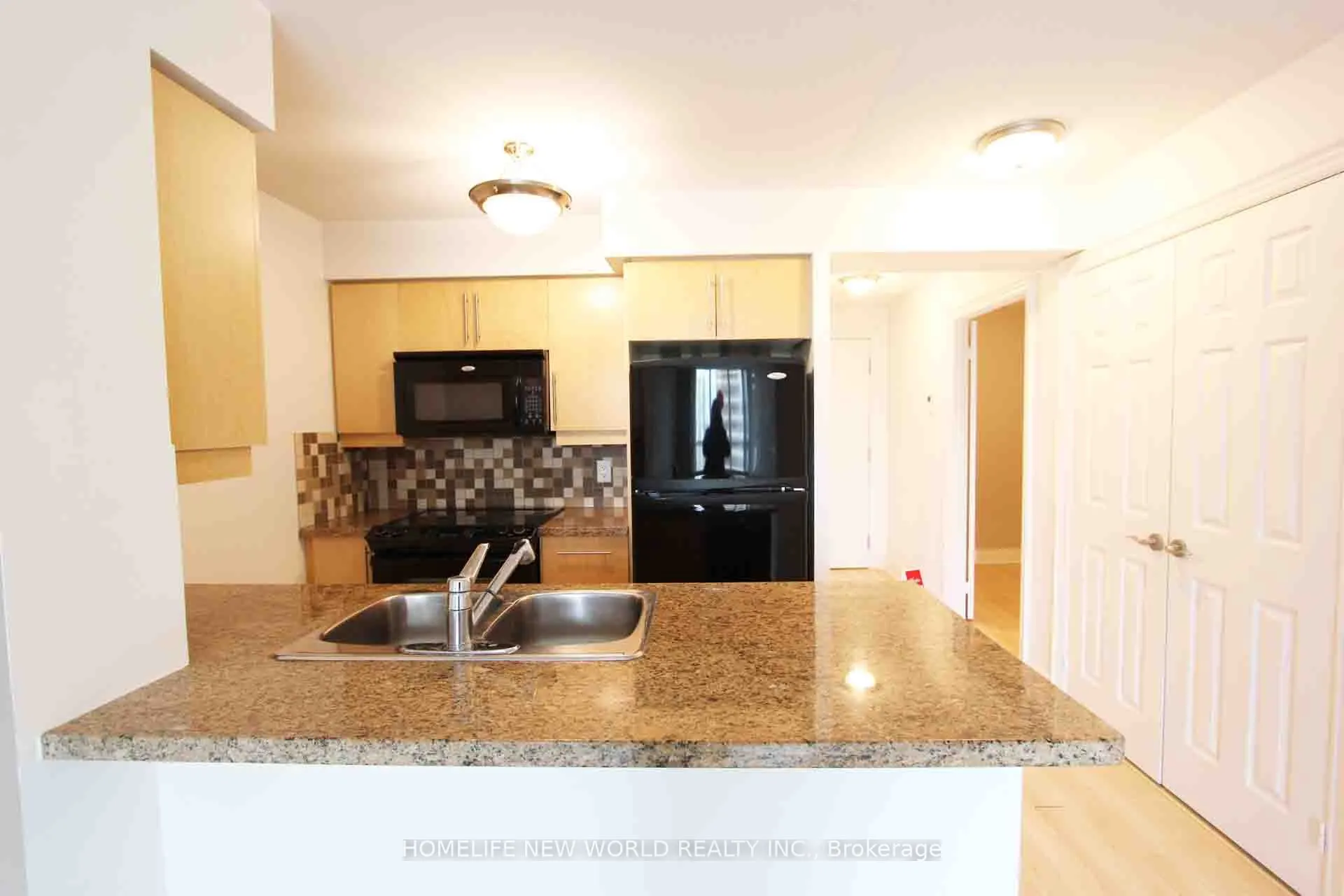 25 Greenview Avenue, #1723