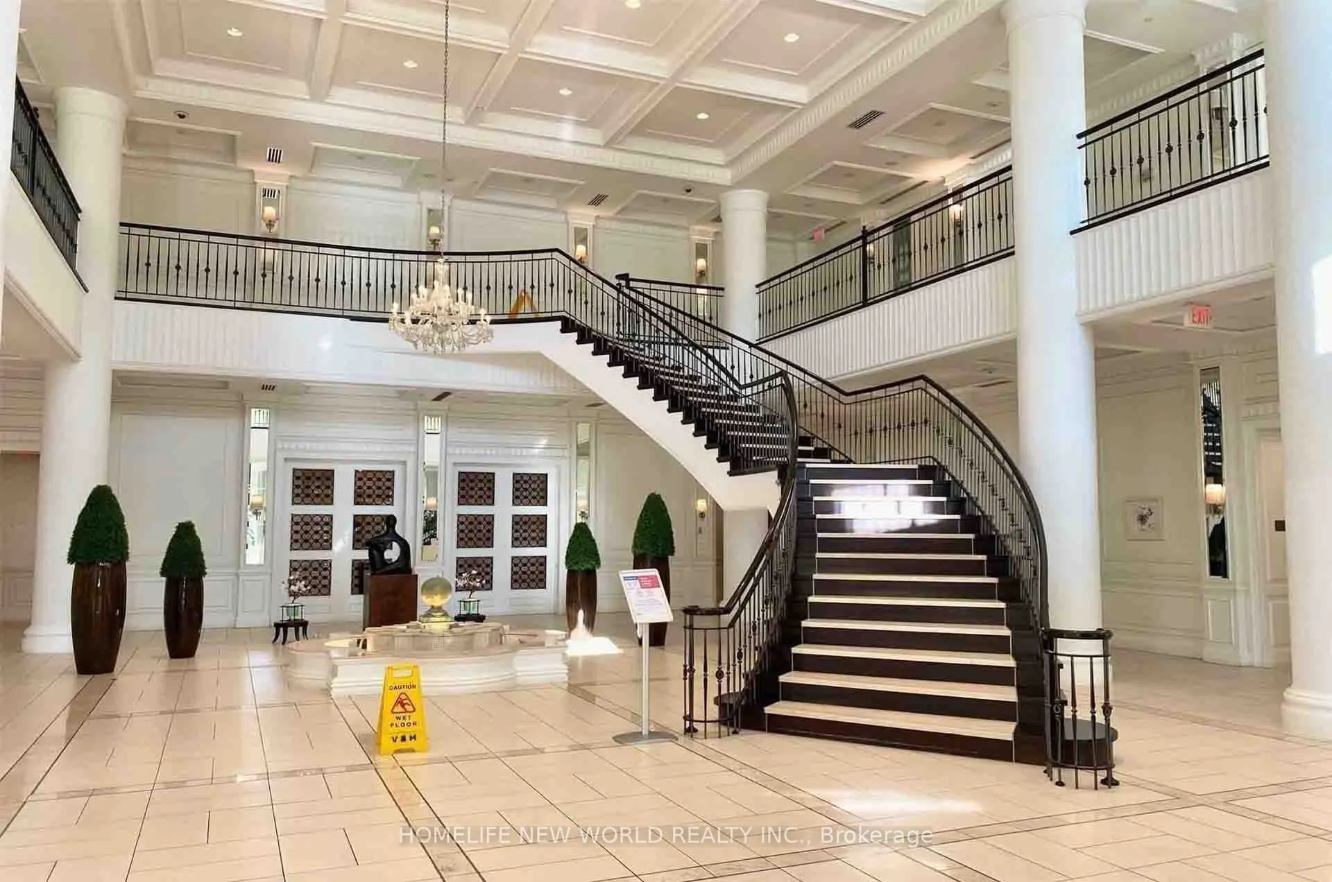 25 Greenview Avenue, #1723