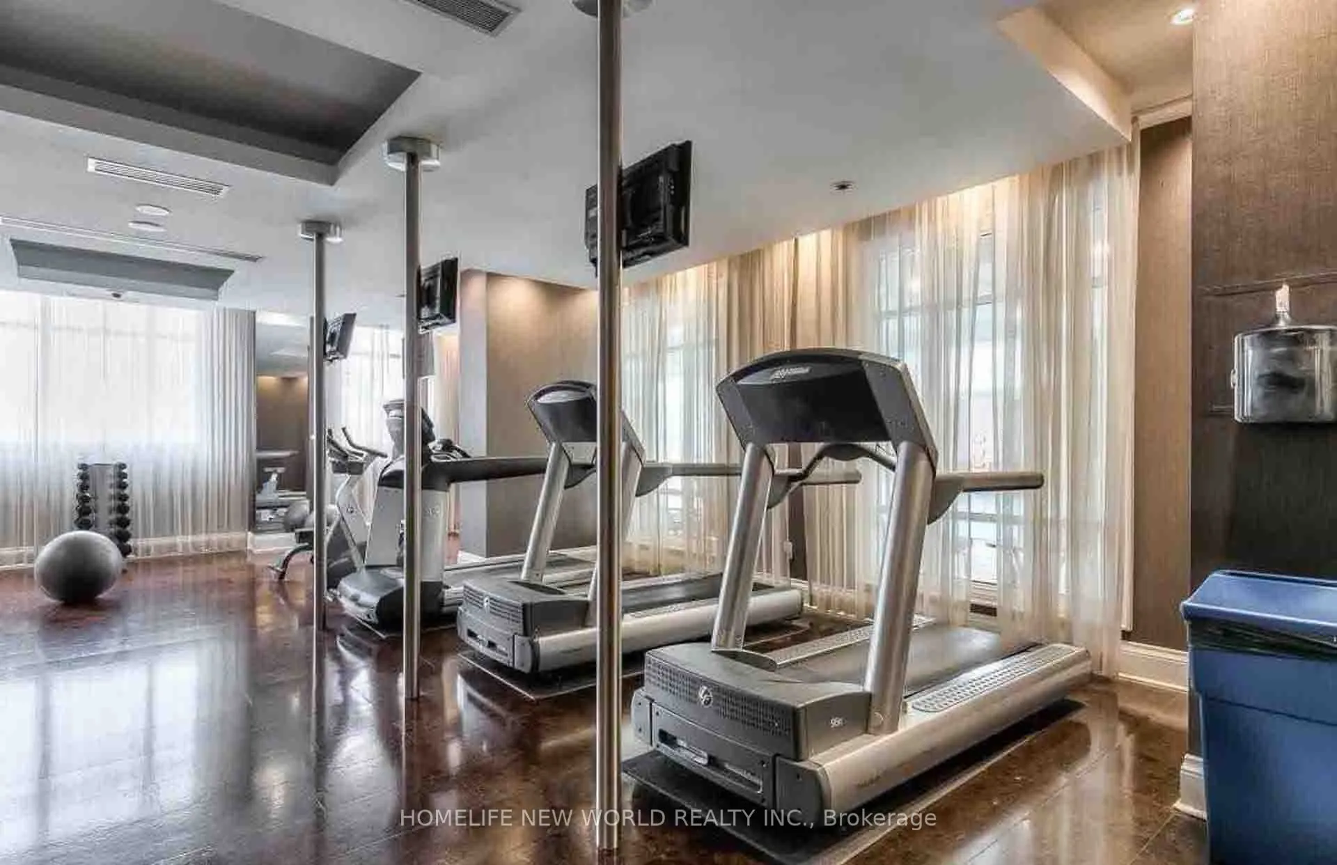 25 Greenview Avenue, #1723