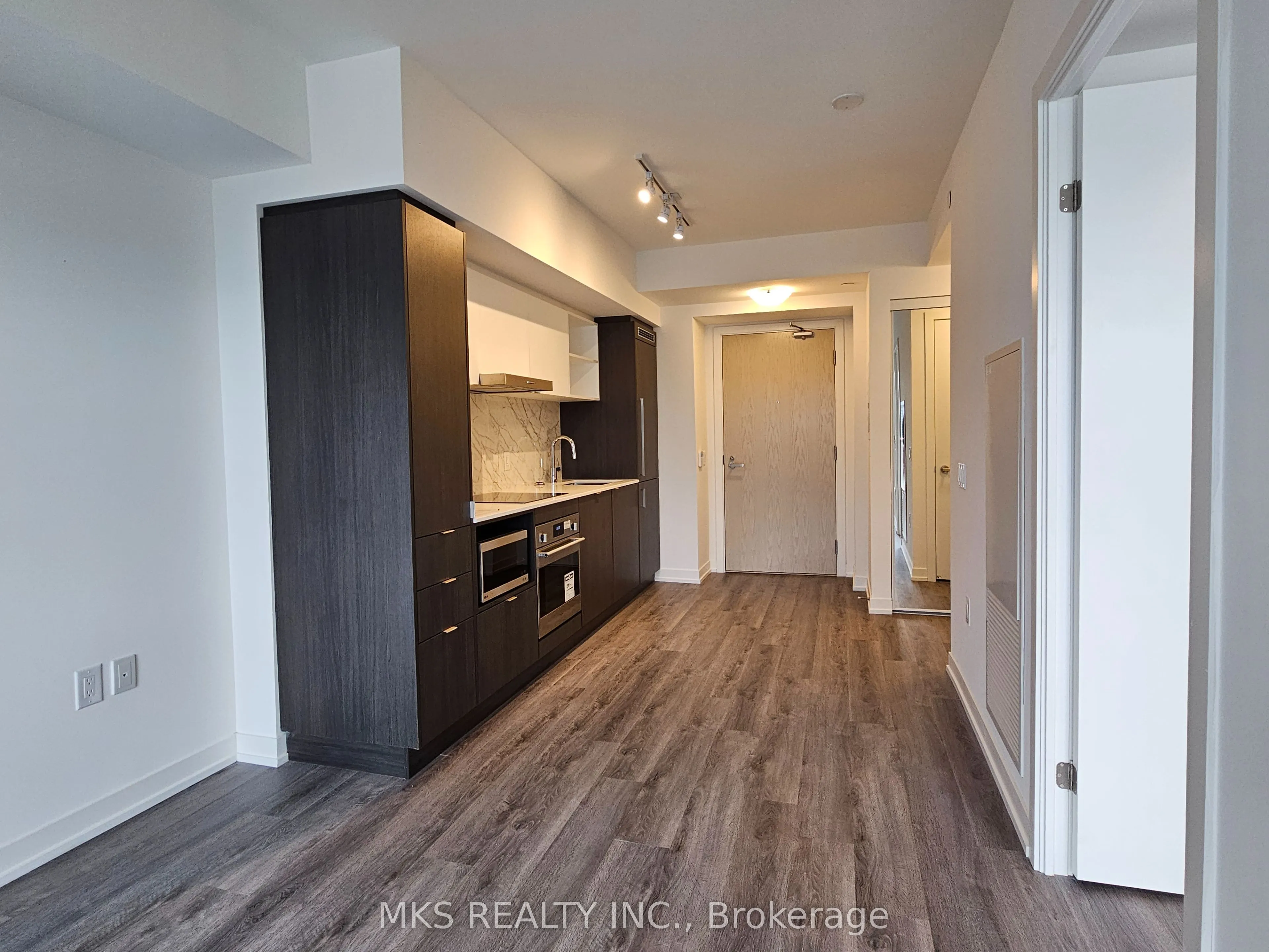 138 Downes Street, #3012