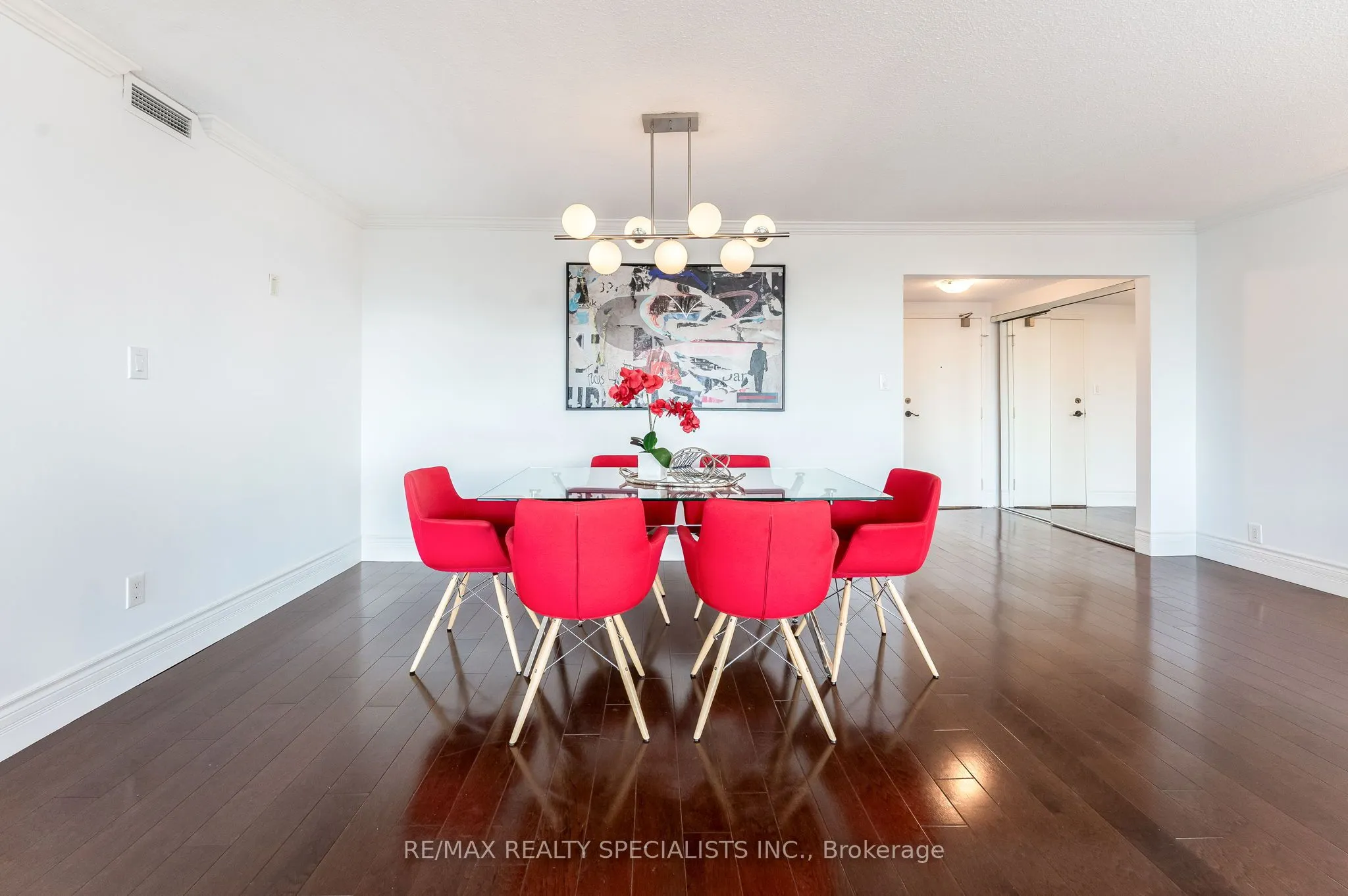 65 Skymark Drive, #201
