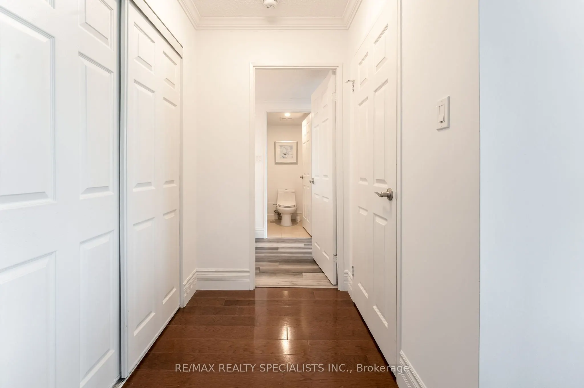 65 Skymark Drive, #201