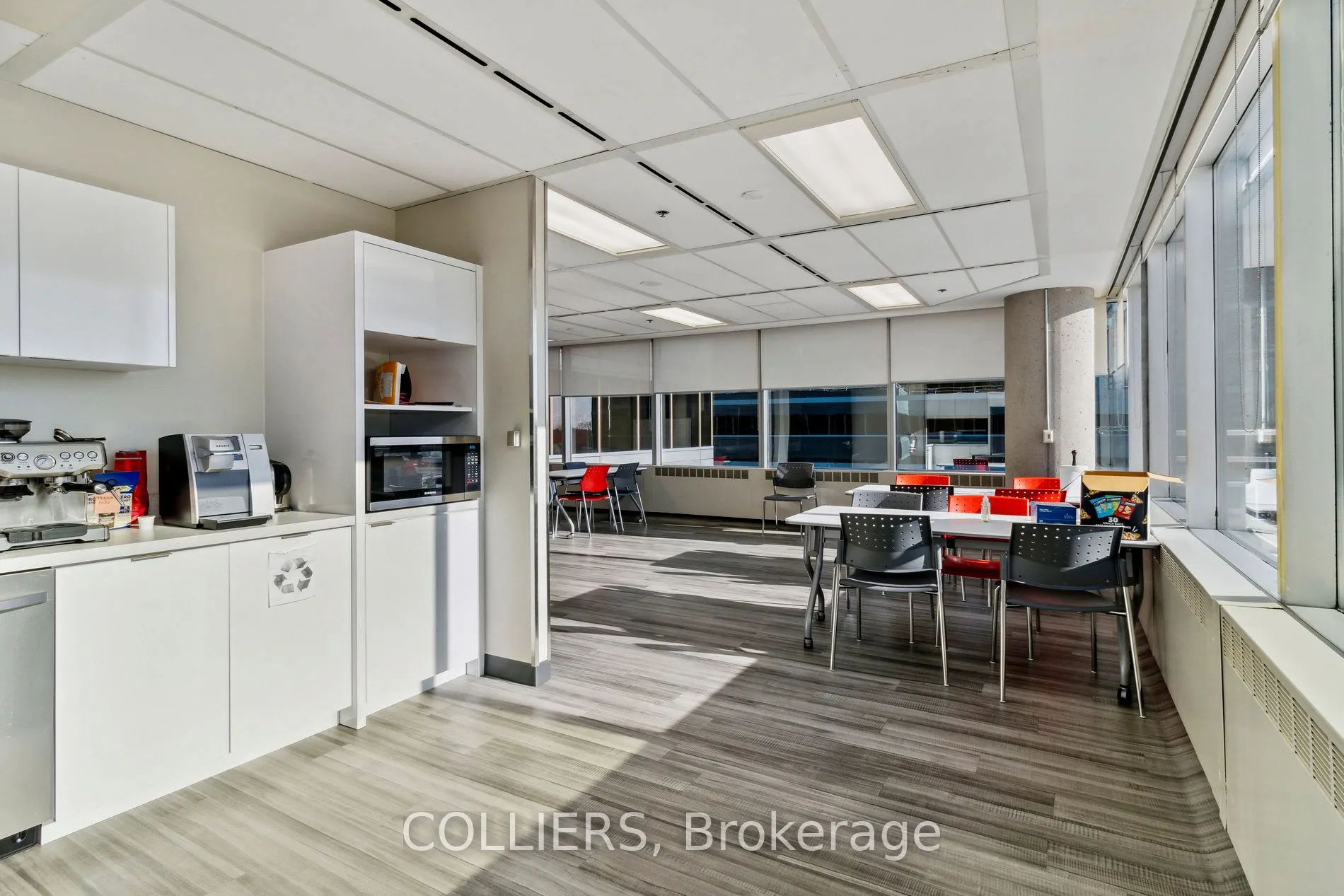 90 Sheppard Avenue E, #501