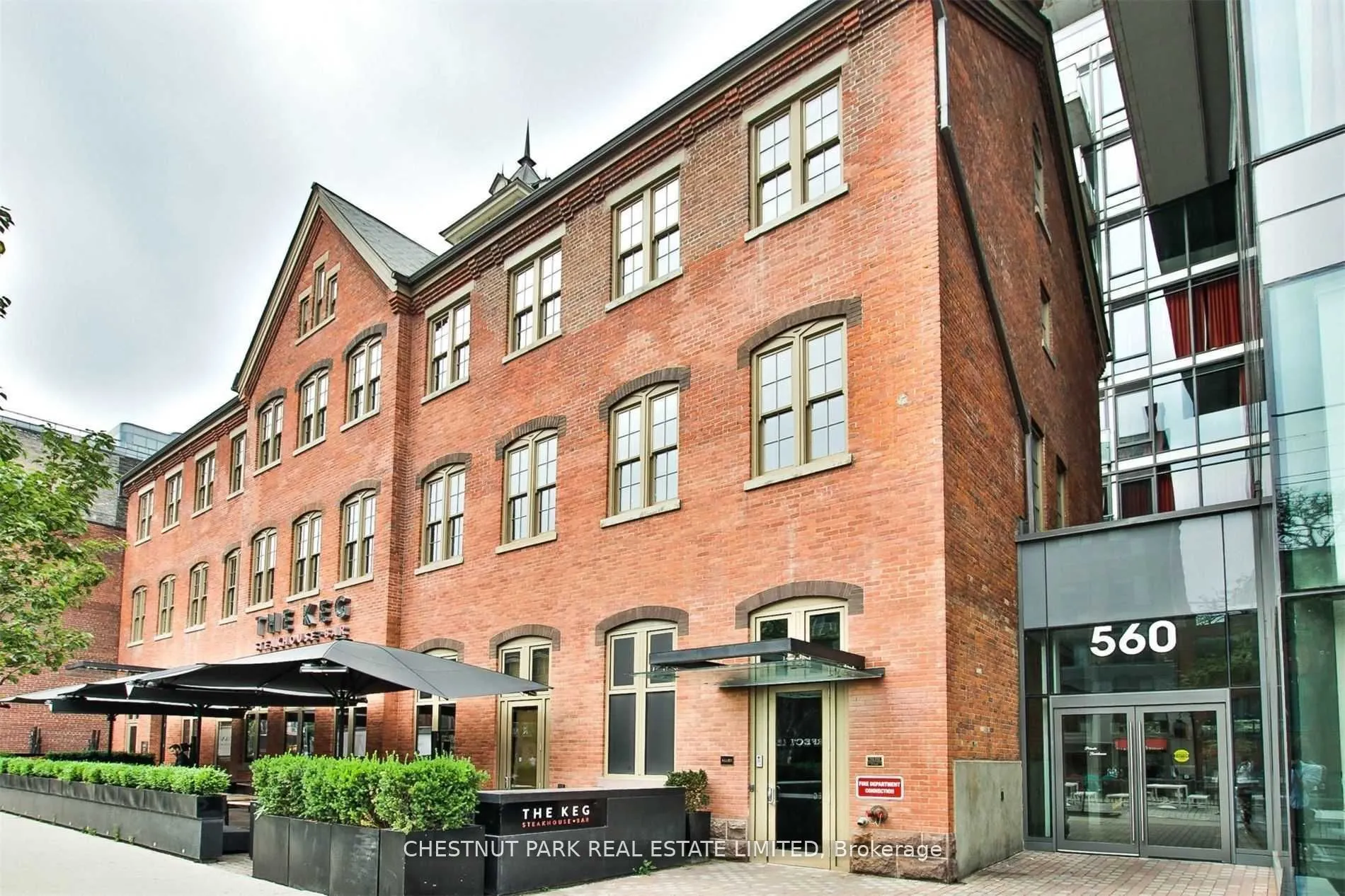 560 King Street W, #612