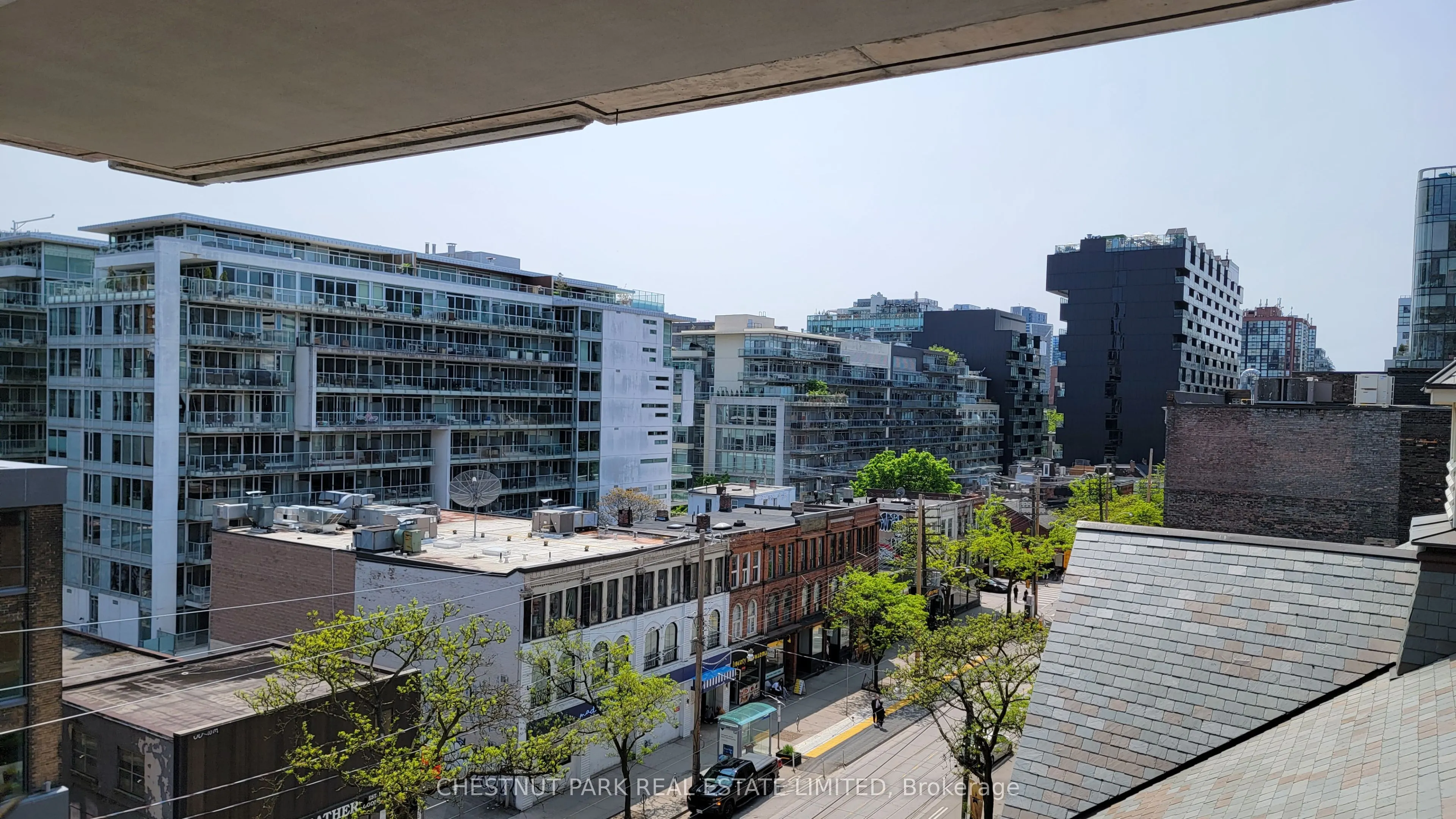 560 King Street W, #612