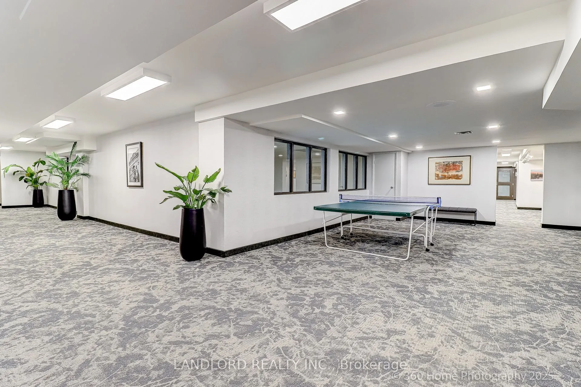 360 Bloor Street E, #207