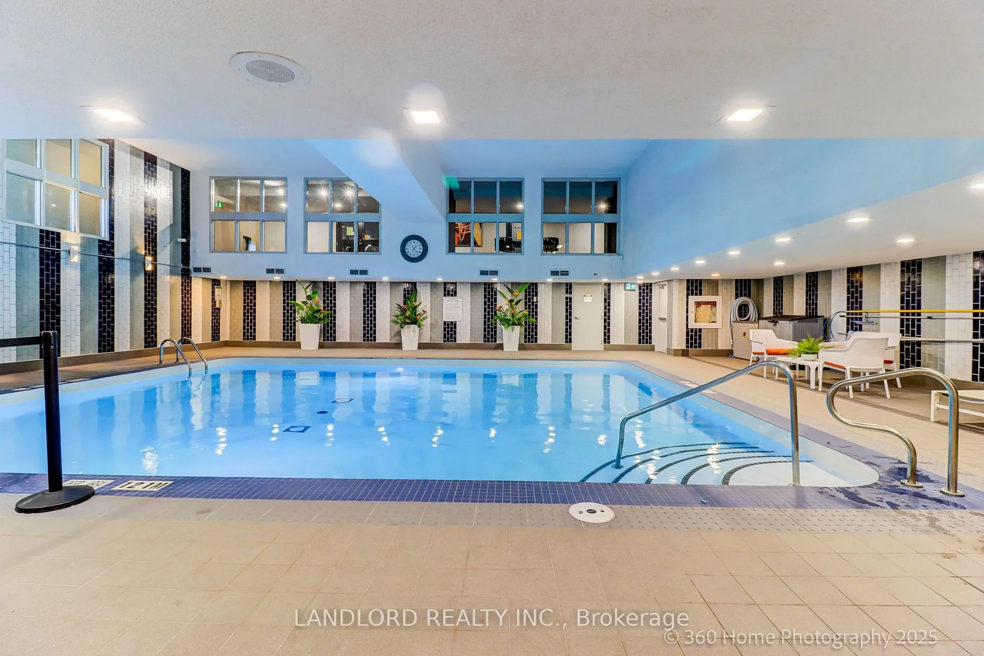 360 Bloor Street E, #207
